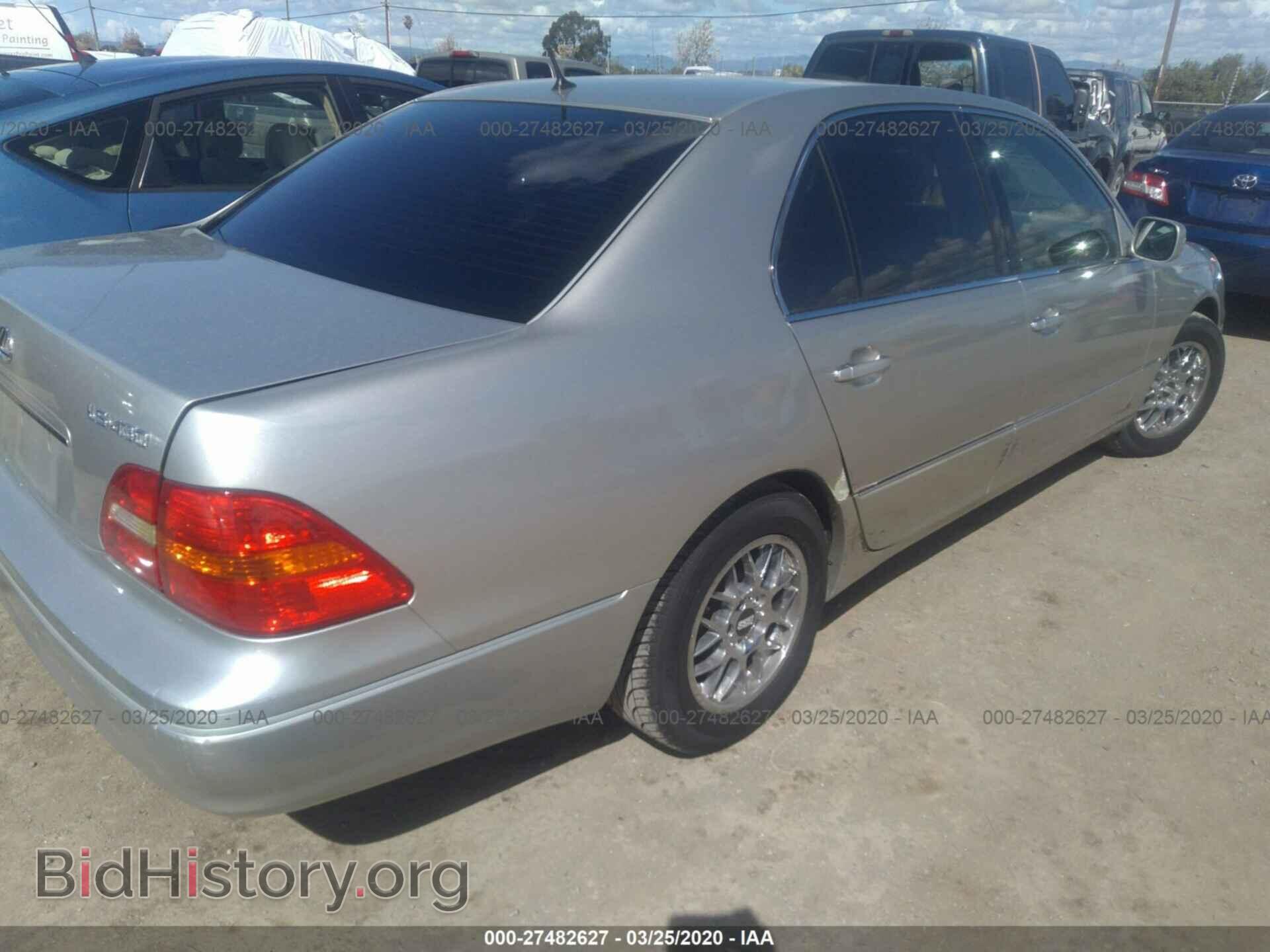 2001 LEXUS LS - VIN: JTHBN30F710023890 - Photo 4