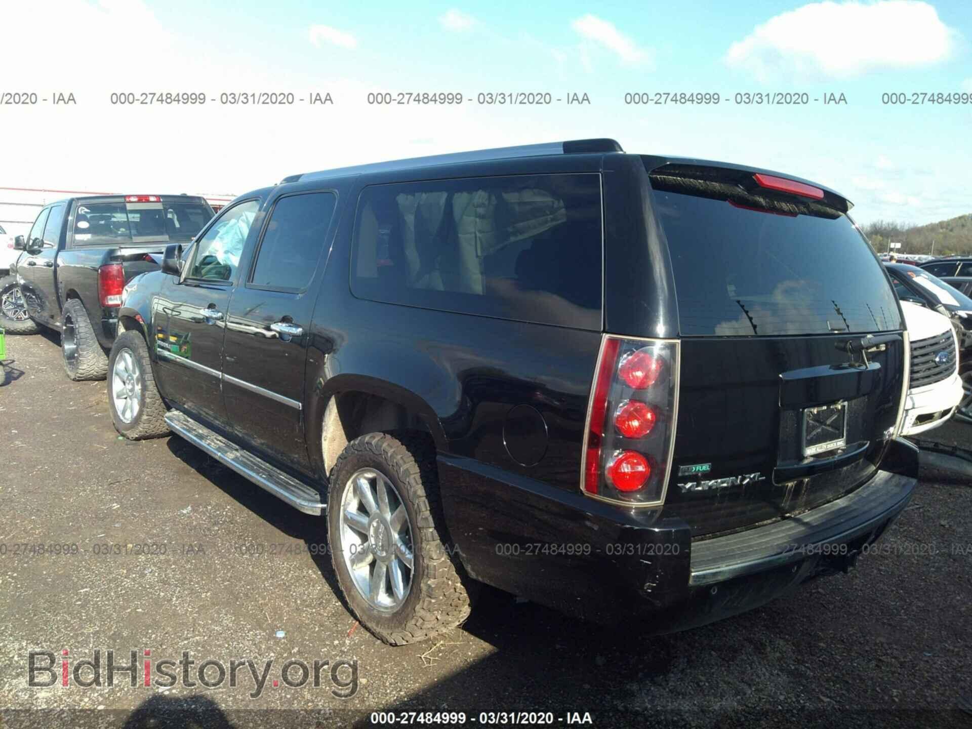 2012 GMC YUKON XL - VIN: 1GKS2MEF1CR111412 - Фото 3