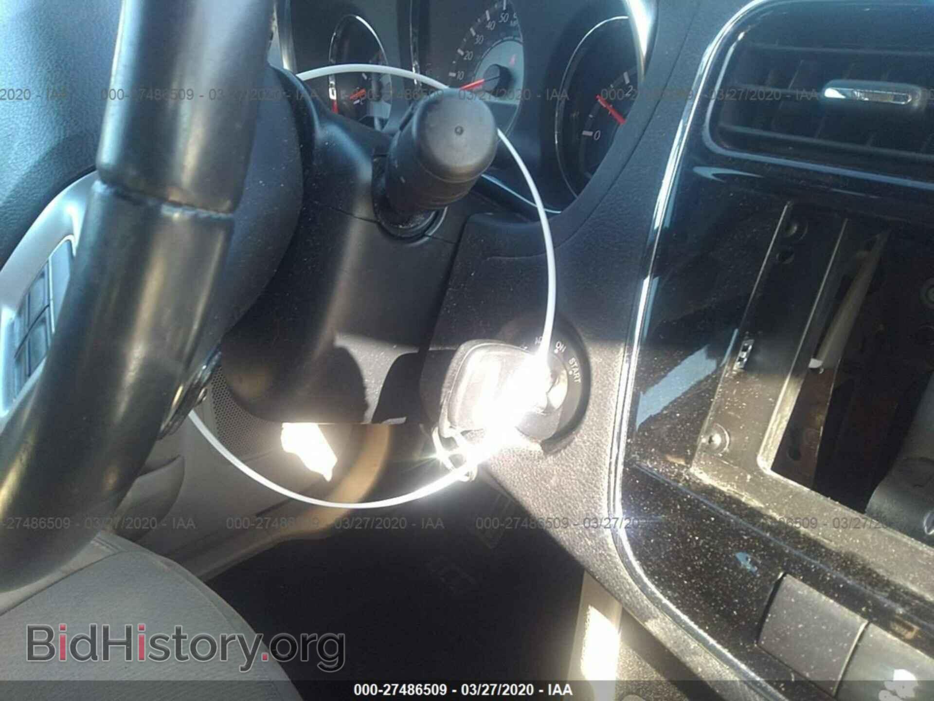 2012 CHRYSLER 200 - VIN: 1C3BCBEB8CN214865 - Photo 11