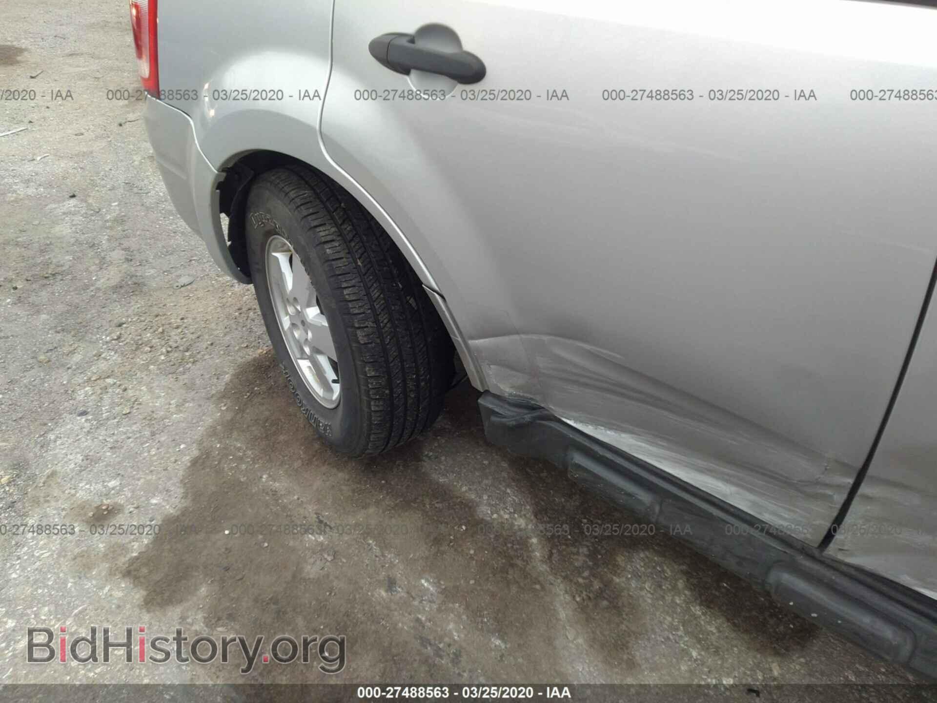 2011 FORD ESCAPE - VIN: 1FMCU9D71BKC46619 - Photo 6