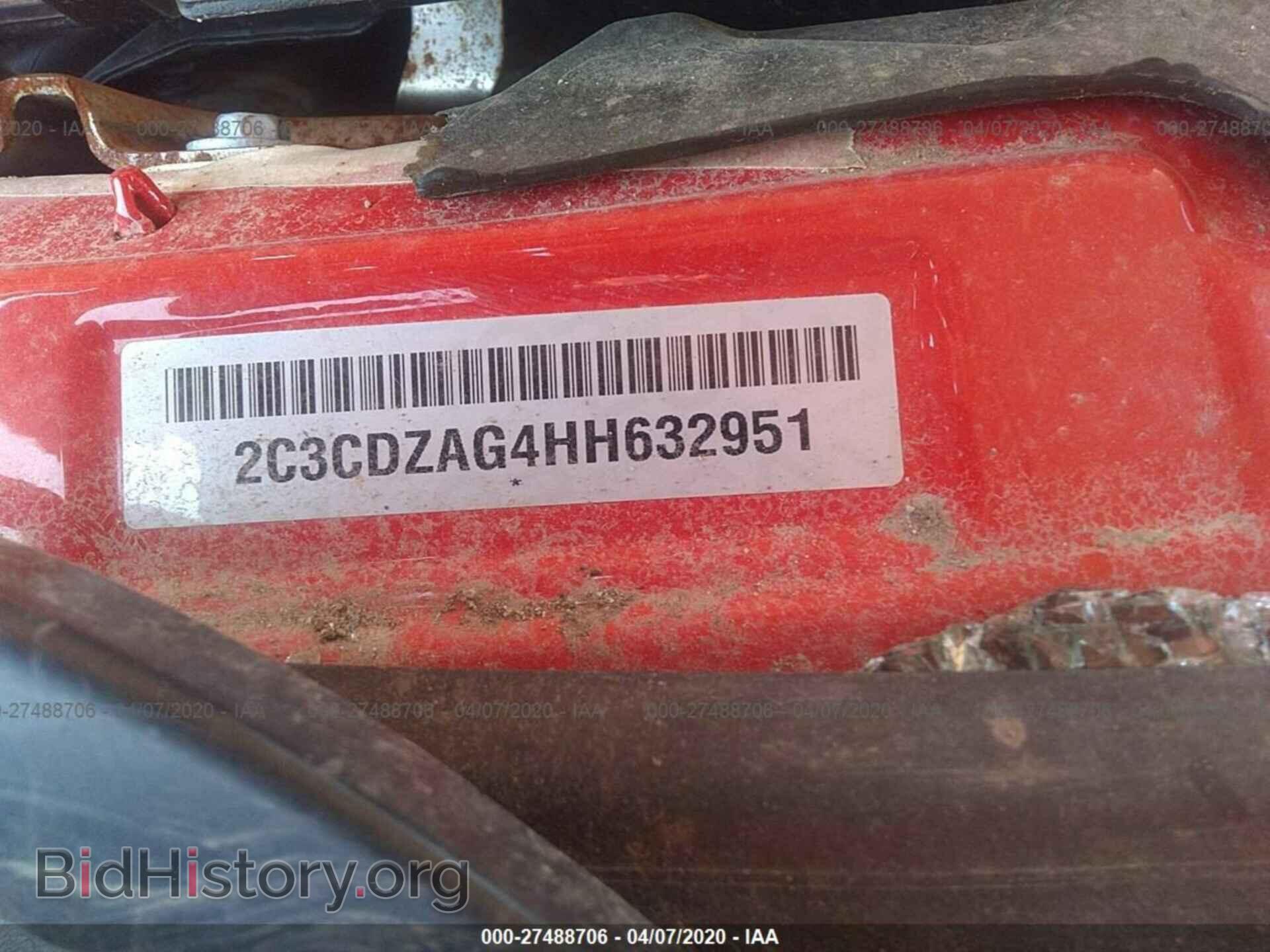 2017 DODGE CHALLENGER - VIN: 2C3CDZAG4HH632951 - Фото 9