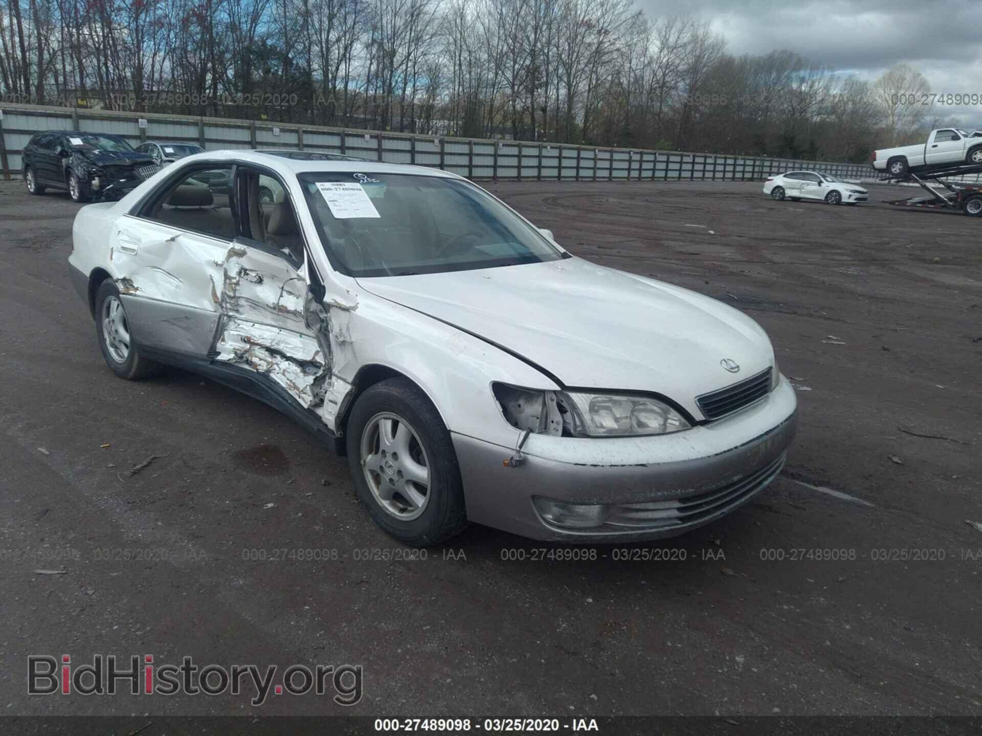 Photo JT8BF28G1X5073765 - LEXUS ES 1999