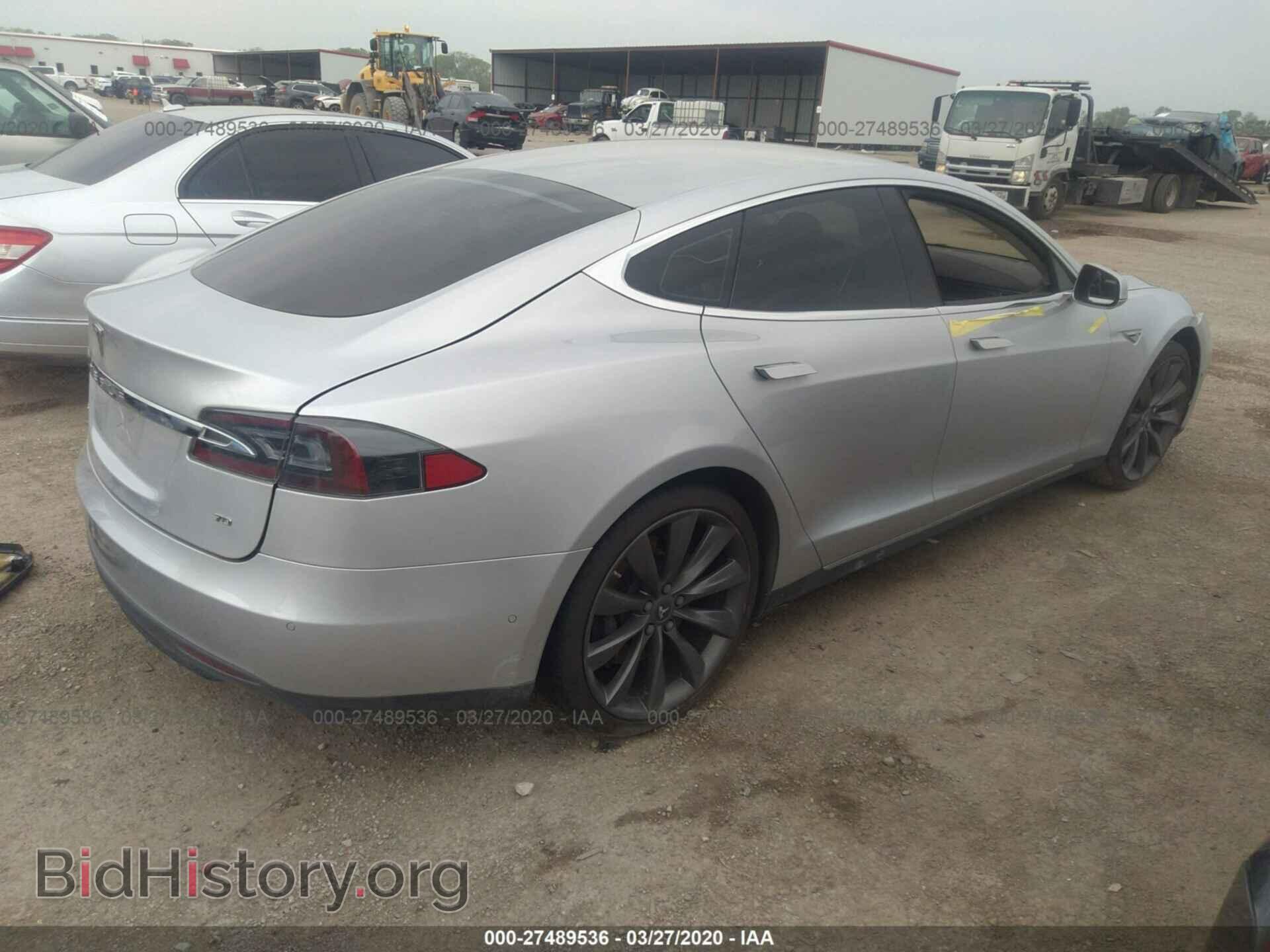 2015 TESLA MODEL S - VIN: 5YJSA1E19FF112819 - Photo 4