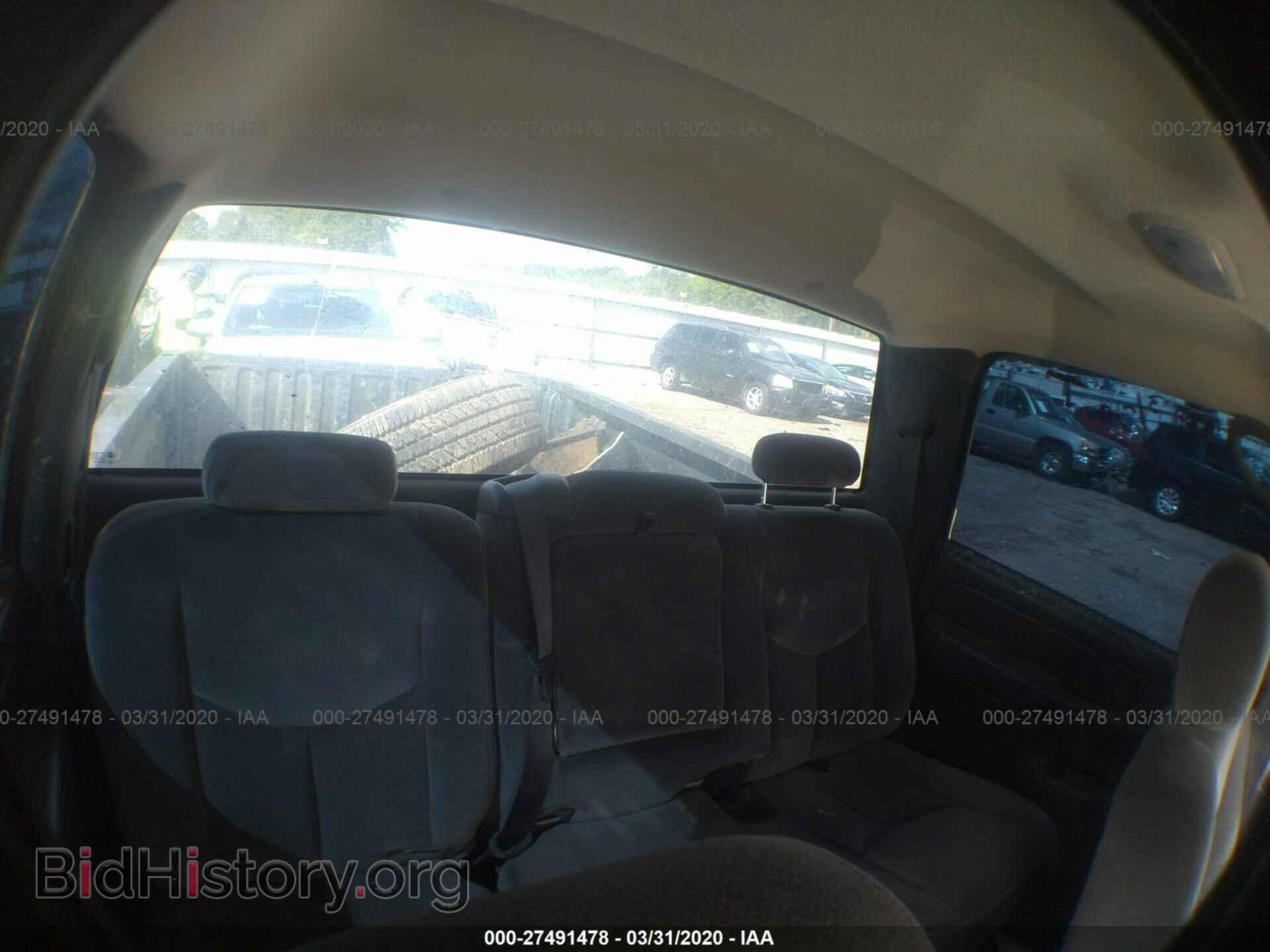 2006 GMC NEW SIERRA - VIN: 2GTEK13V161249742 - Фото 8