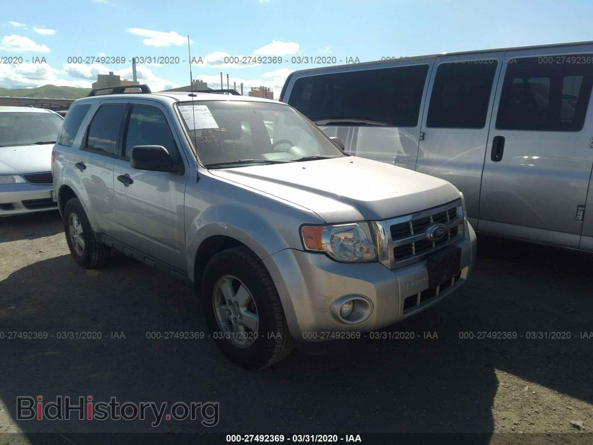 Photo 1FMCU0D7XCKB92055 - FORD ESCAPE 2012