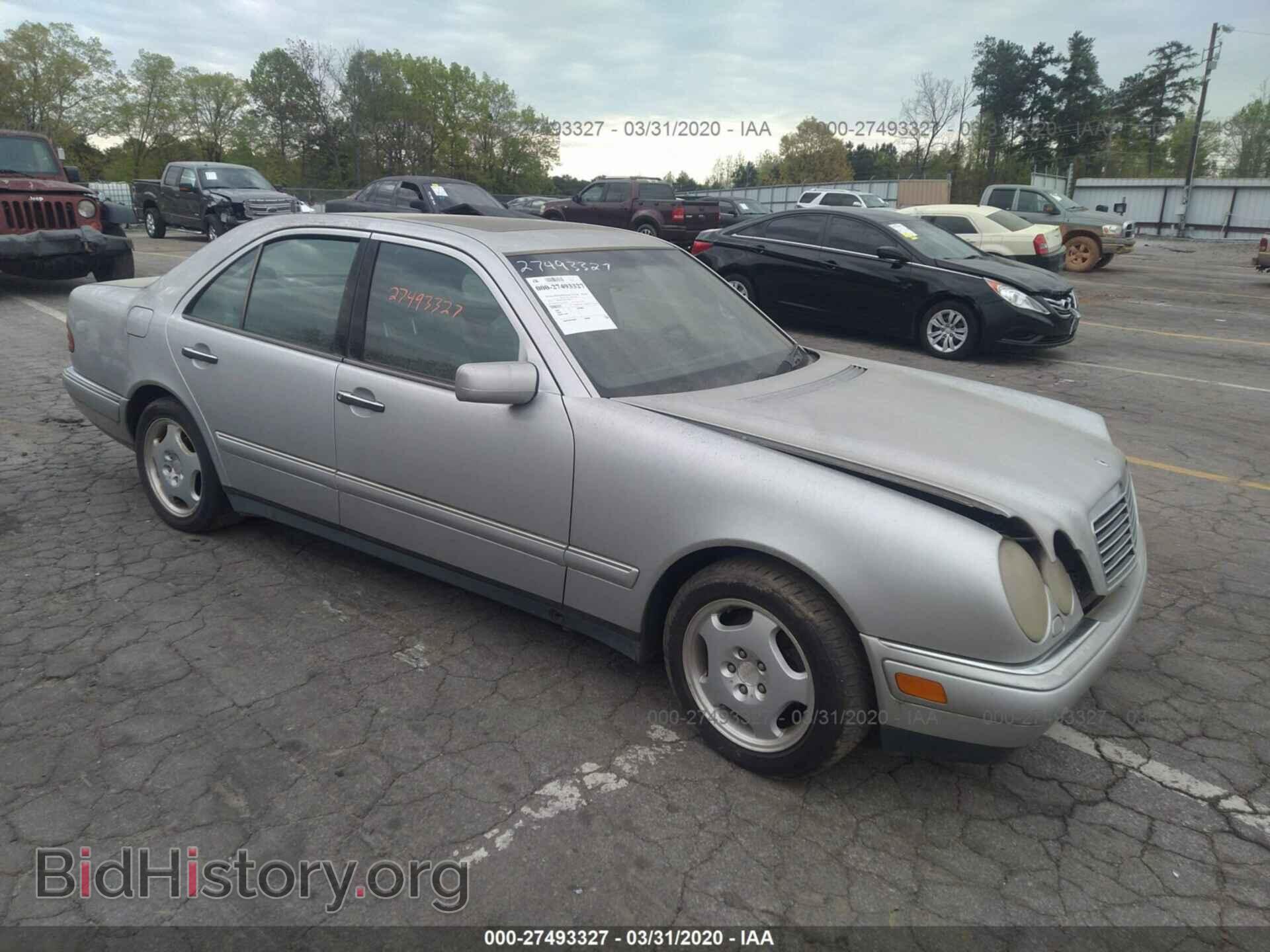 Фотография WDBJF72F2VA392847 - MERCEDES-BENZ E 1997