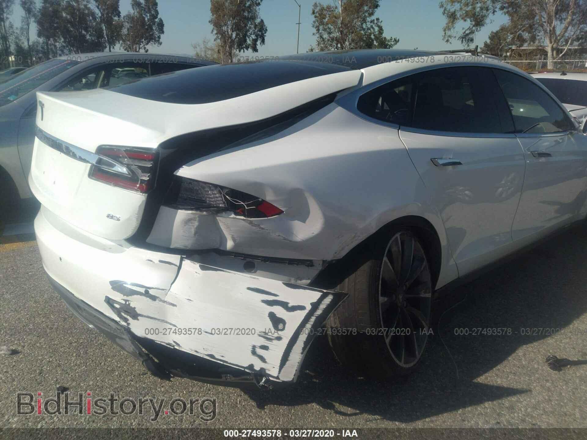 2014 TESLA MODEL S - VIN: 5YJSA1H1XEFP62222 - Фото 6