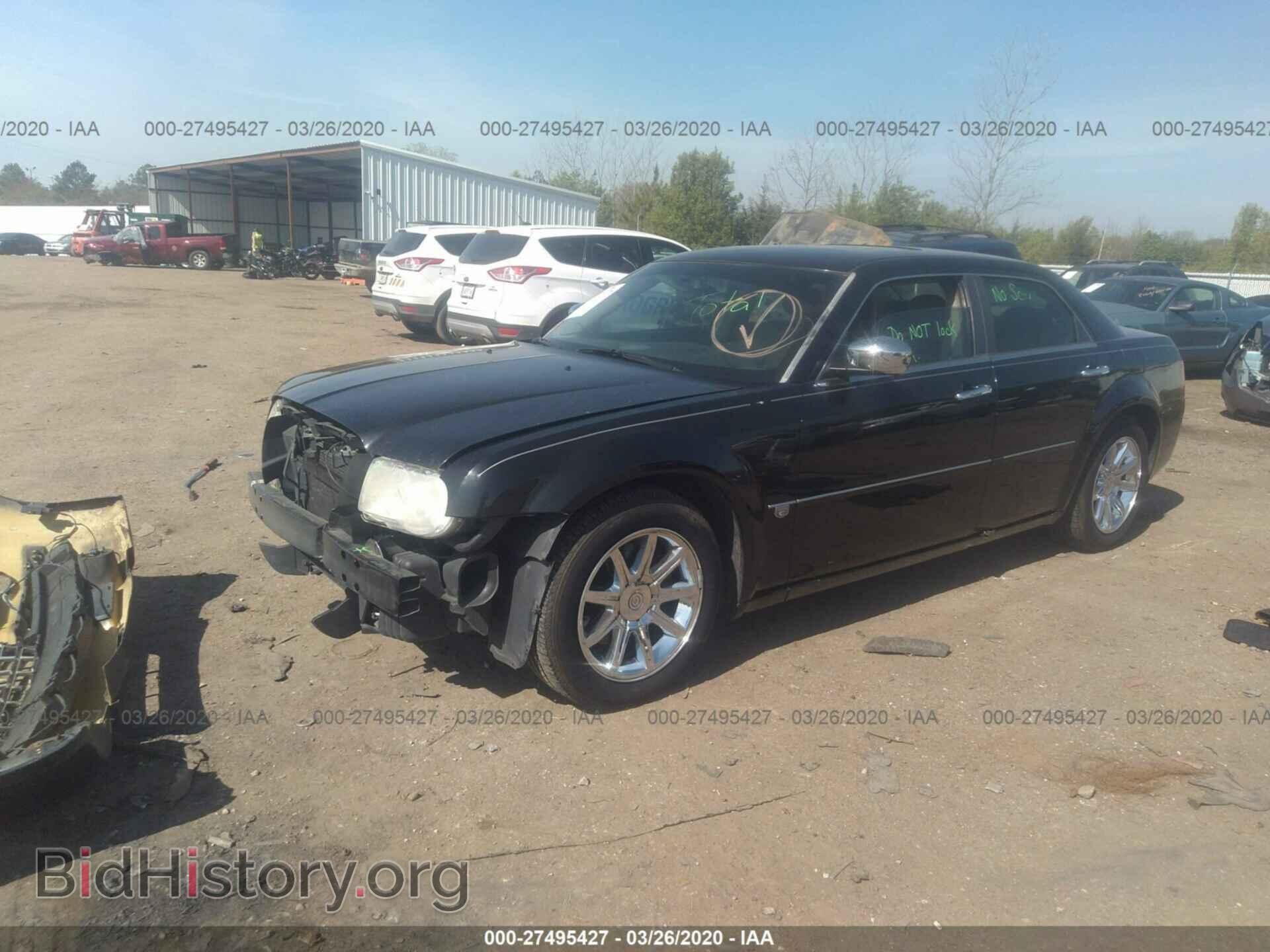 2006 CHRYSLER 300C - VIN: 2C3KA63H86H205326 - Фото 2