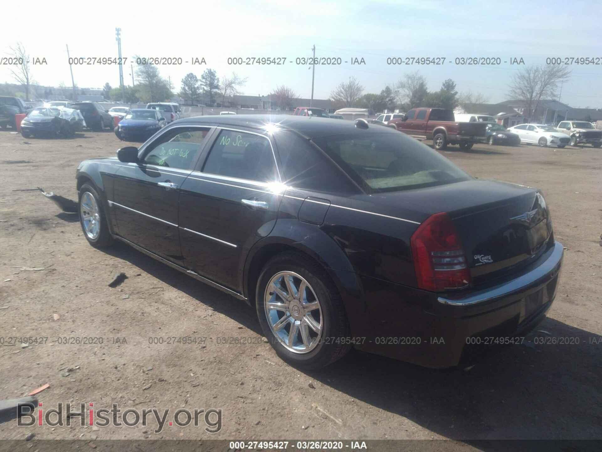 2006 CHRYSLER 300C - VIN: 2C3KA63H86H205326 - Фото 3