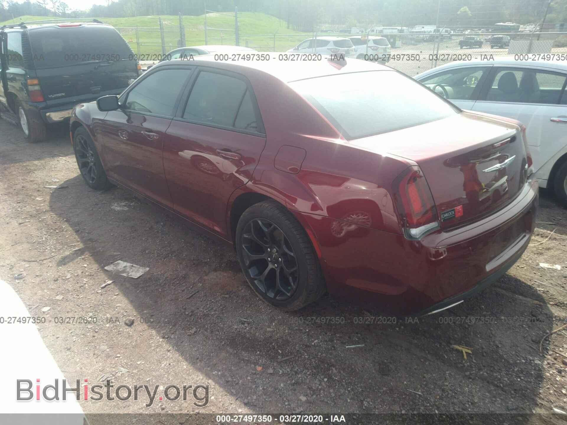 2019 CHRYSLER 300 - VIN: 2C3CCAAG3KH613593 - Фото 3