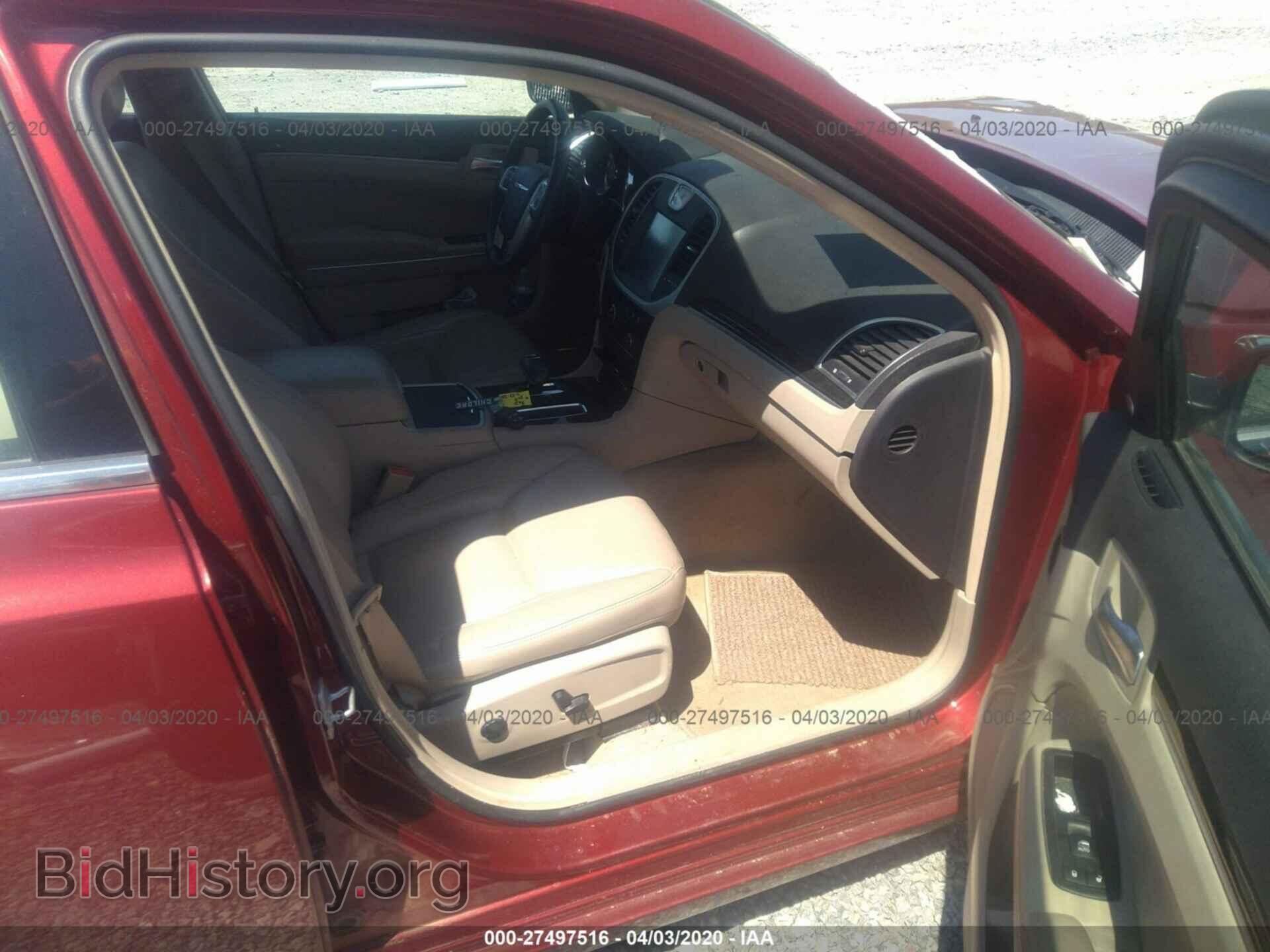 2012 CHRYSLER 300 - VIN: 2C3CCACG4CH237744 - Фото 5