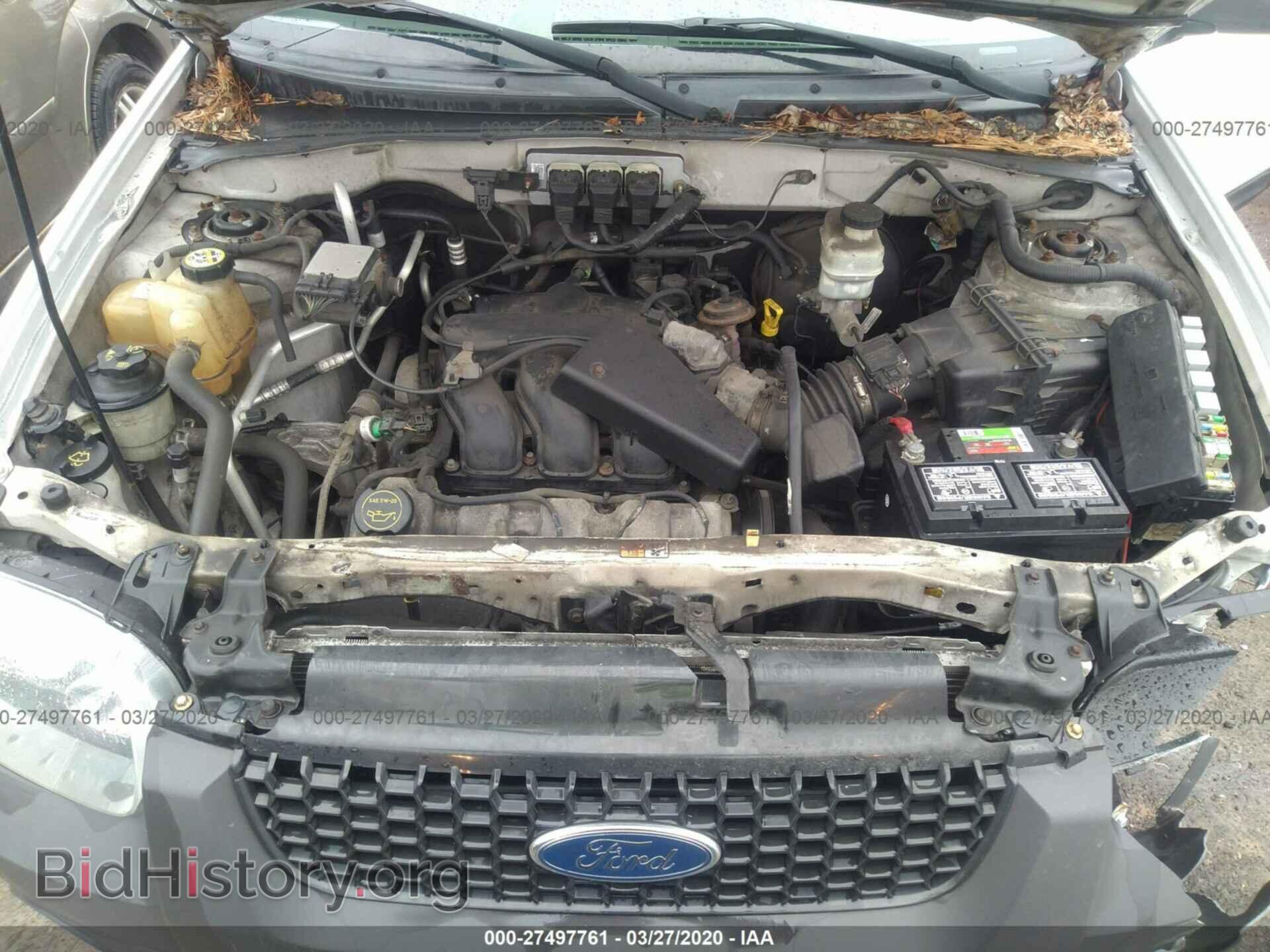 2005 FORD ESCAPE - VIN: 1FMYU93105KC21010 - Фото 10