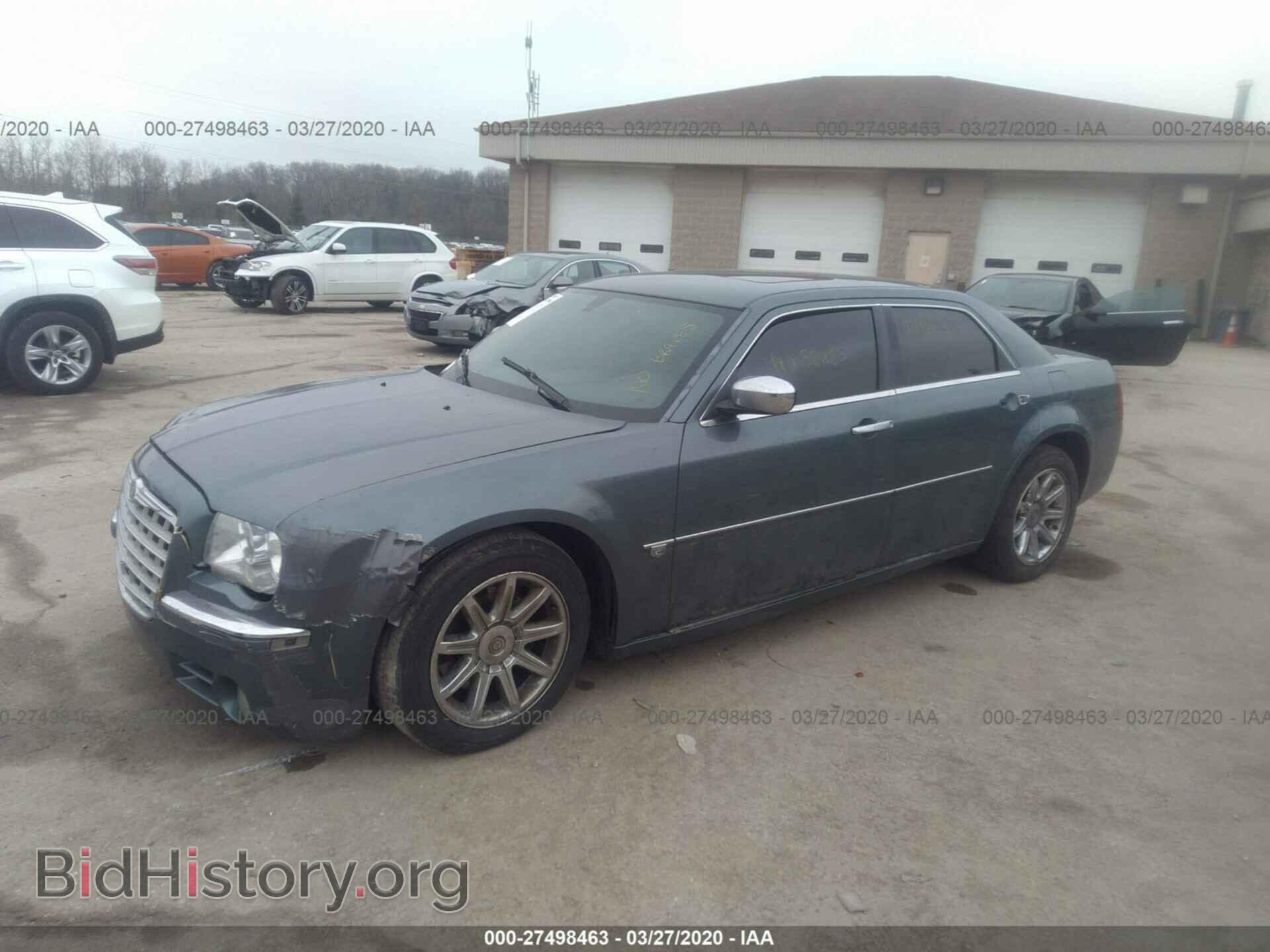 2005 CHRYSLER 300C - VIN: 2C3JA63H85H121386 - Фото 2