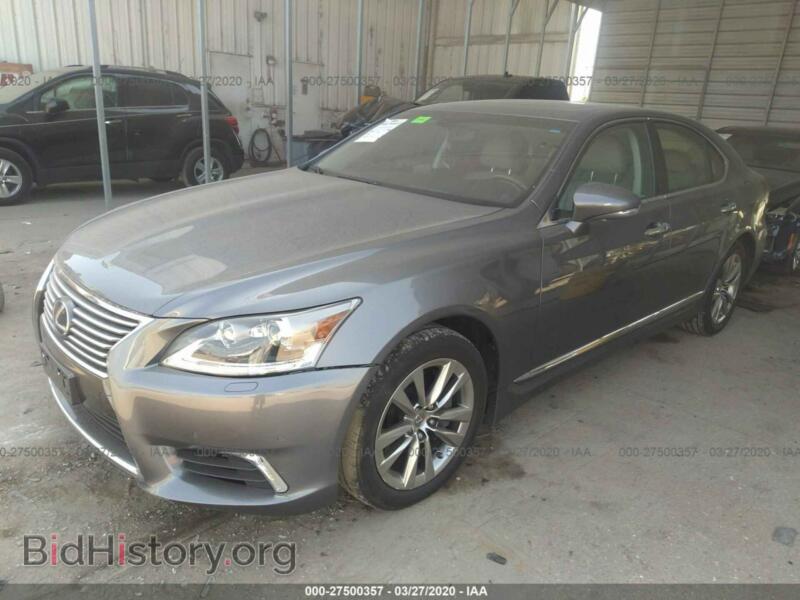 2015 Lexus LS (VIN JTHCL5EF0F5023819) — фото 2 из 11