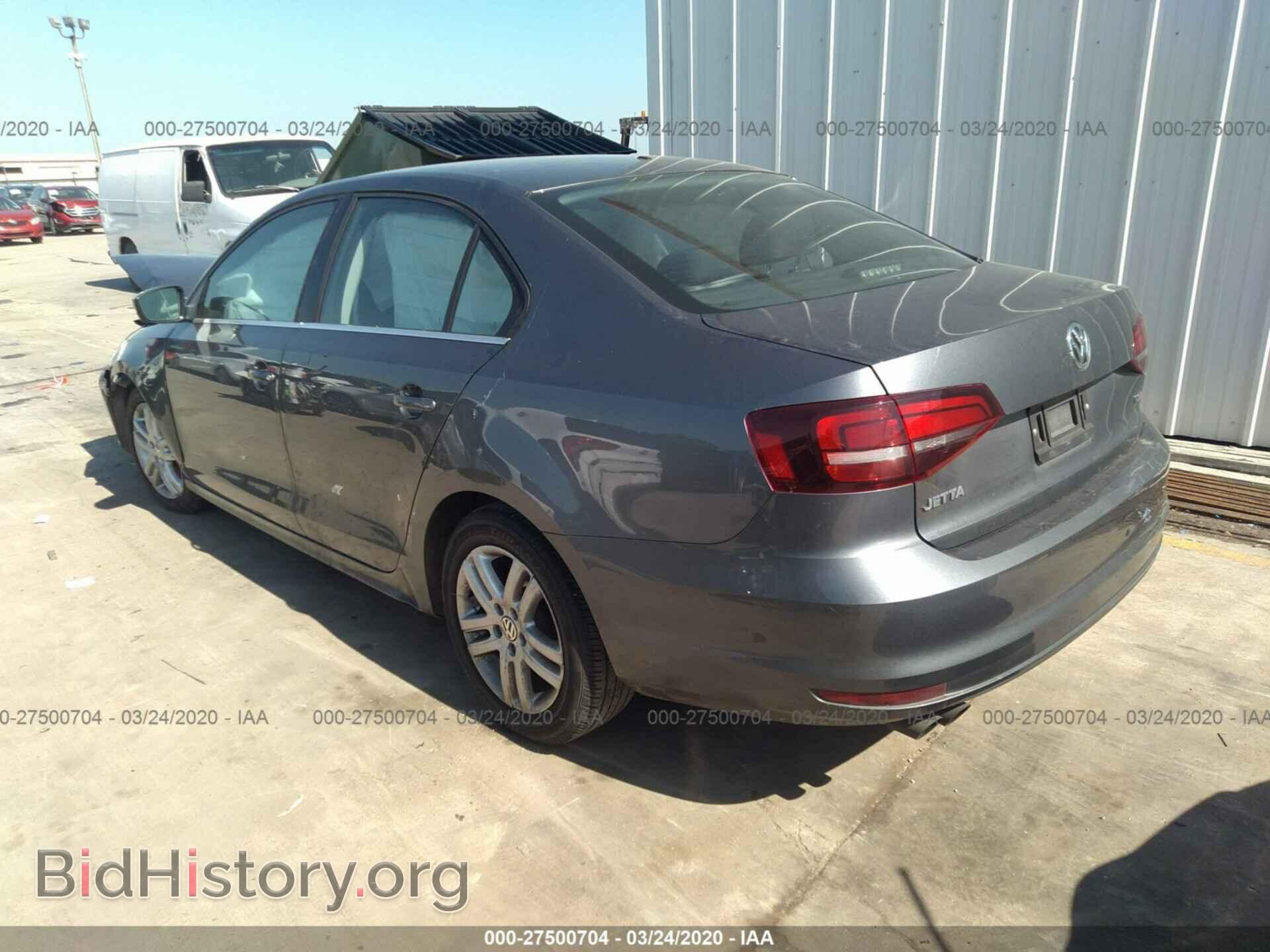 2017 VOLKSWAGEN JETTA - VIN: 3VW2B7AJ8HM318392 - Фото 3