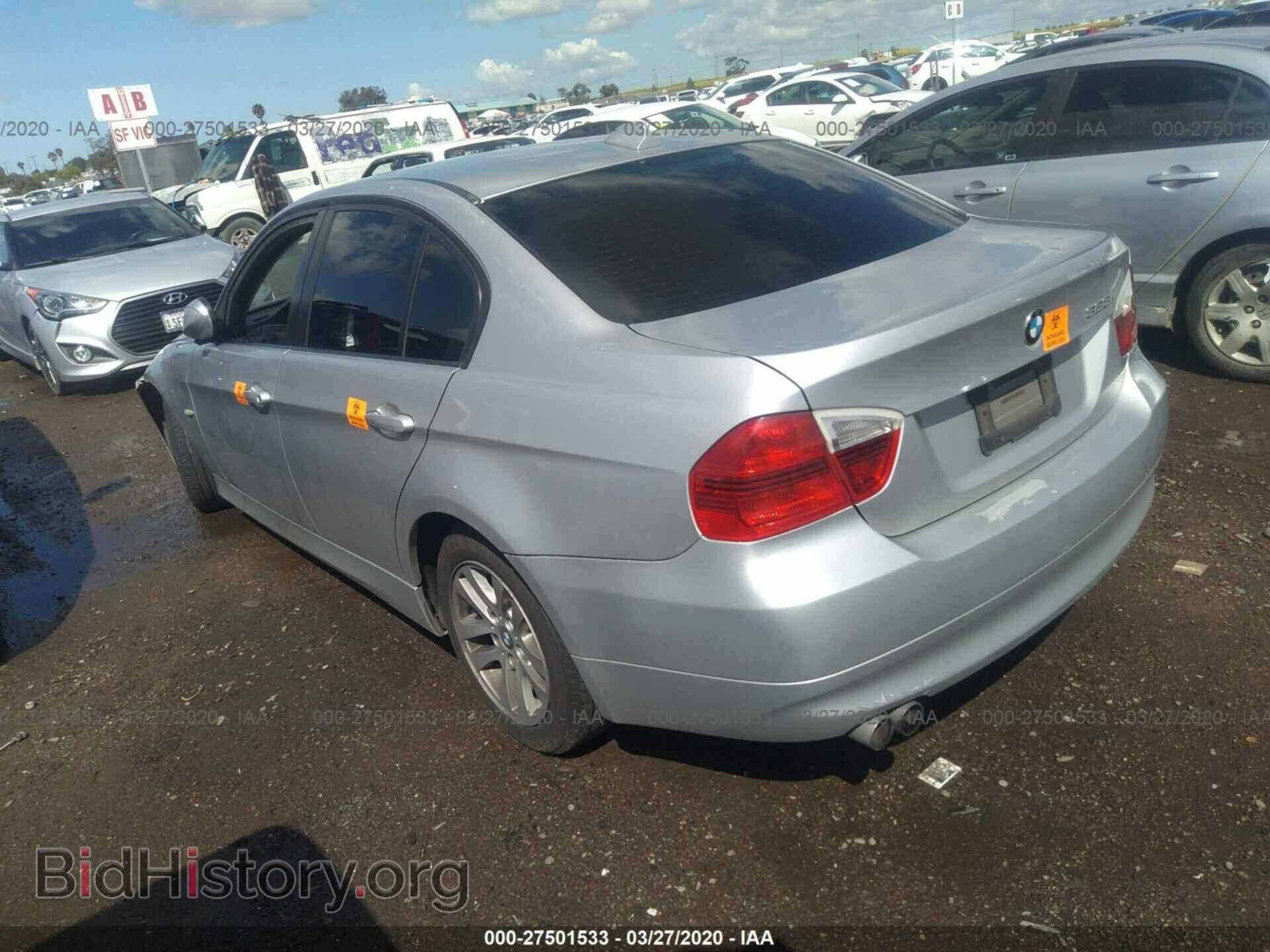 2007 BMW 328 - VIN: WBAVC53527FZ75525 - Фото 3