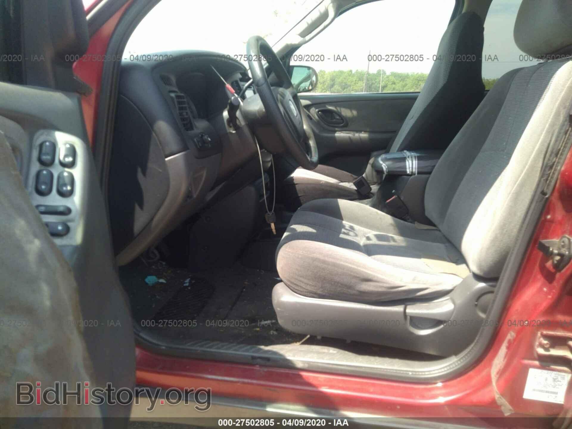 2004 MAZDA TRIBUTE - VIN: 4F2YZ04184KM18862 - Фото 5