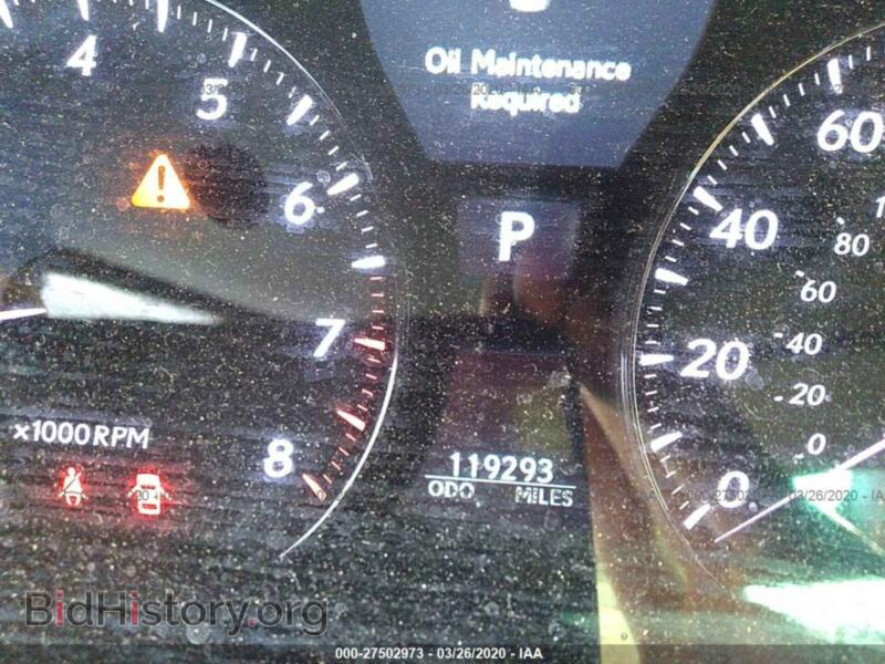 2010 Lexus LS (VIN JTHGL5EF8A5041351) — photo 7 of 11