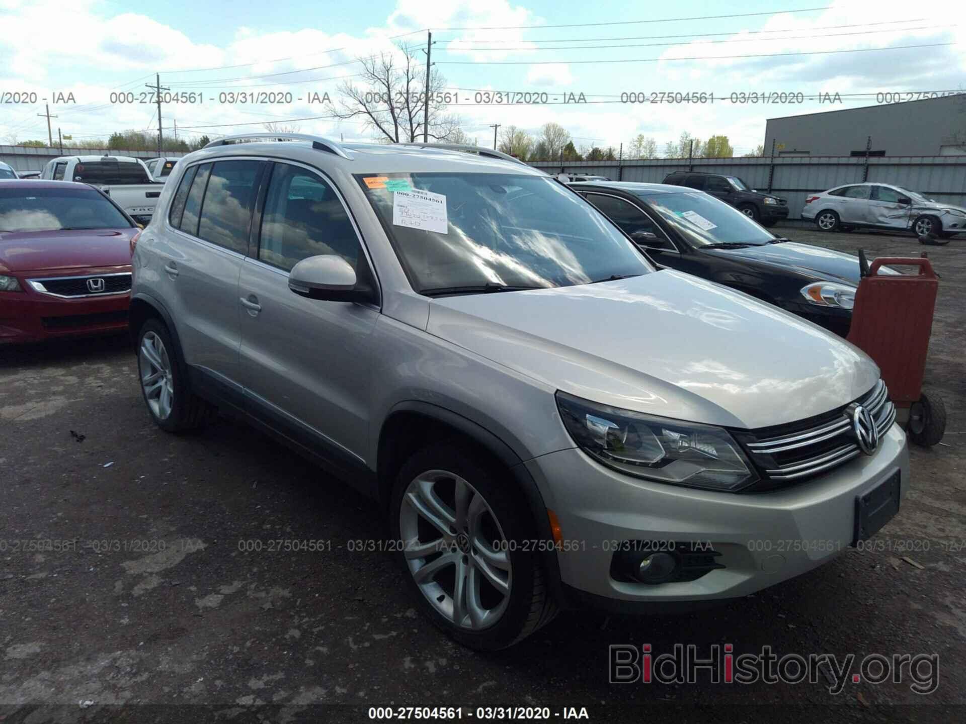 Photo WVGAV7AX8CW002067 - VOLKSWAGEN TIGUAN 2012