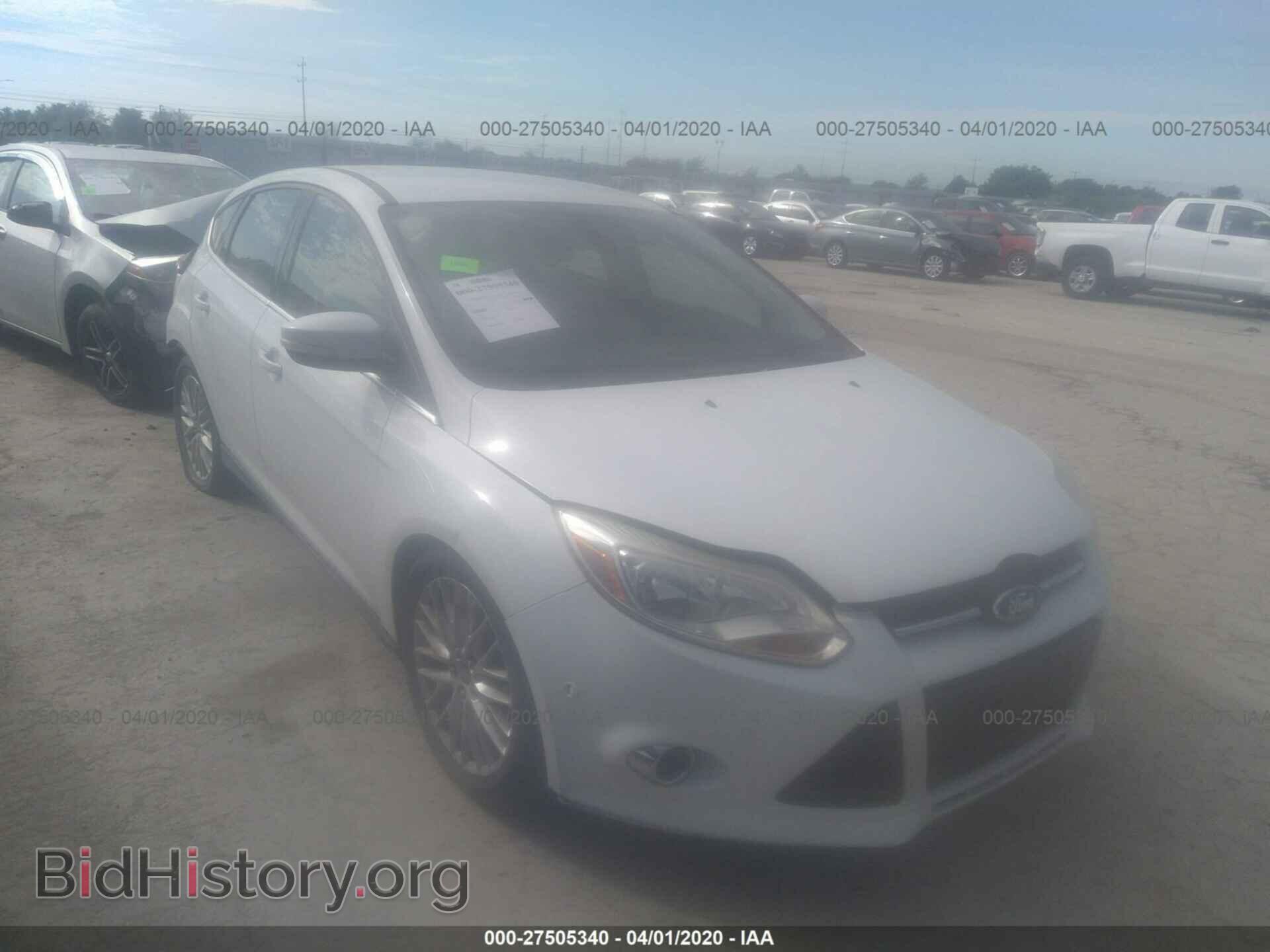 Photo 1FAHP3M28CL294428 - FORD FOCUS 2012