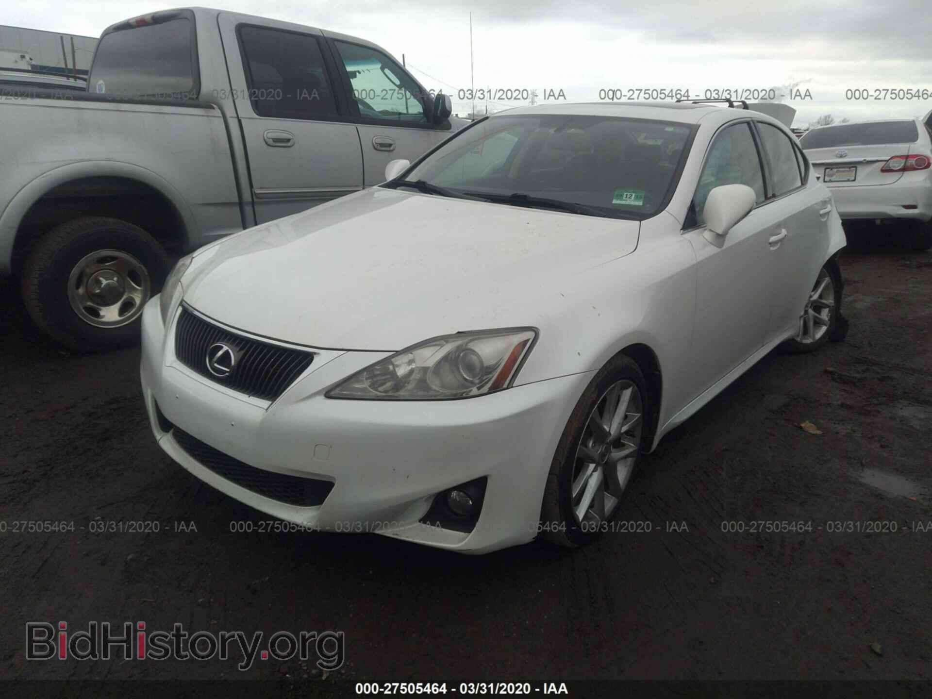 2011 LEXUS IS - VIN: JTHCF5C26B5046071 - Фото 2