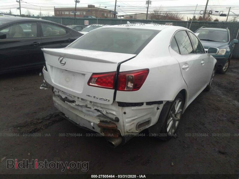 2011 Lexus IS (VIN JTHCF5C26B5046071) — фото 4 из 11
