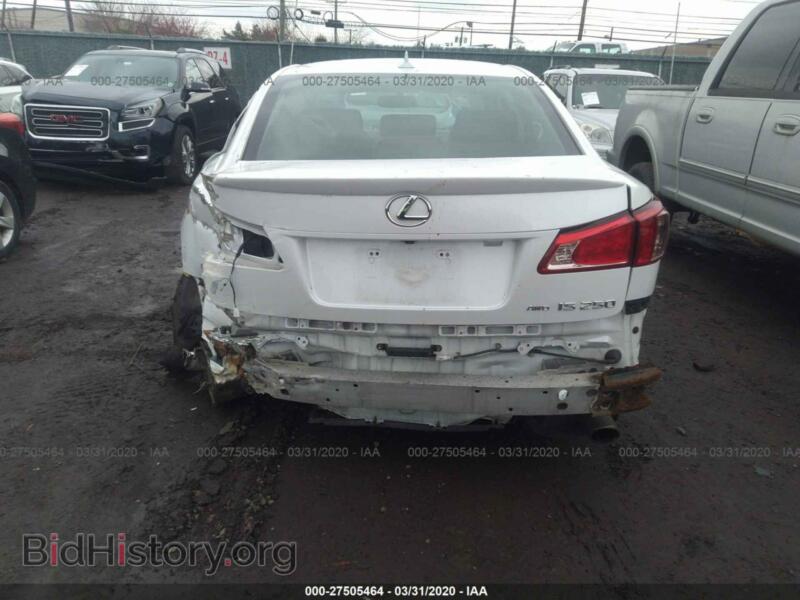 2011 Lexus IS (VIN JTHCF5C26B5046071) — фото 6 из 11
