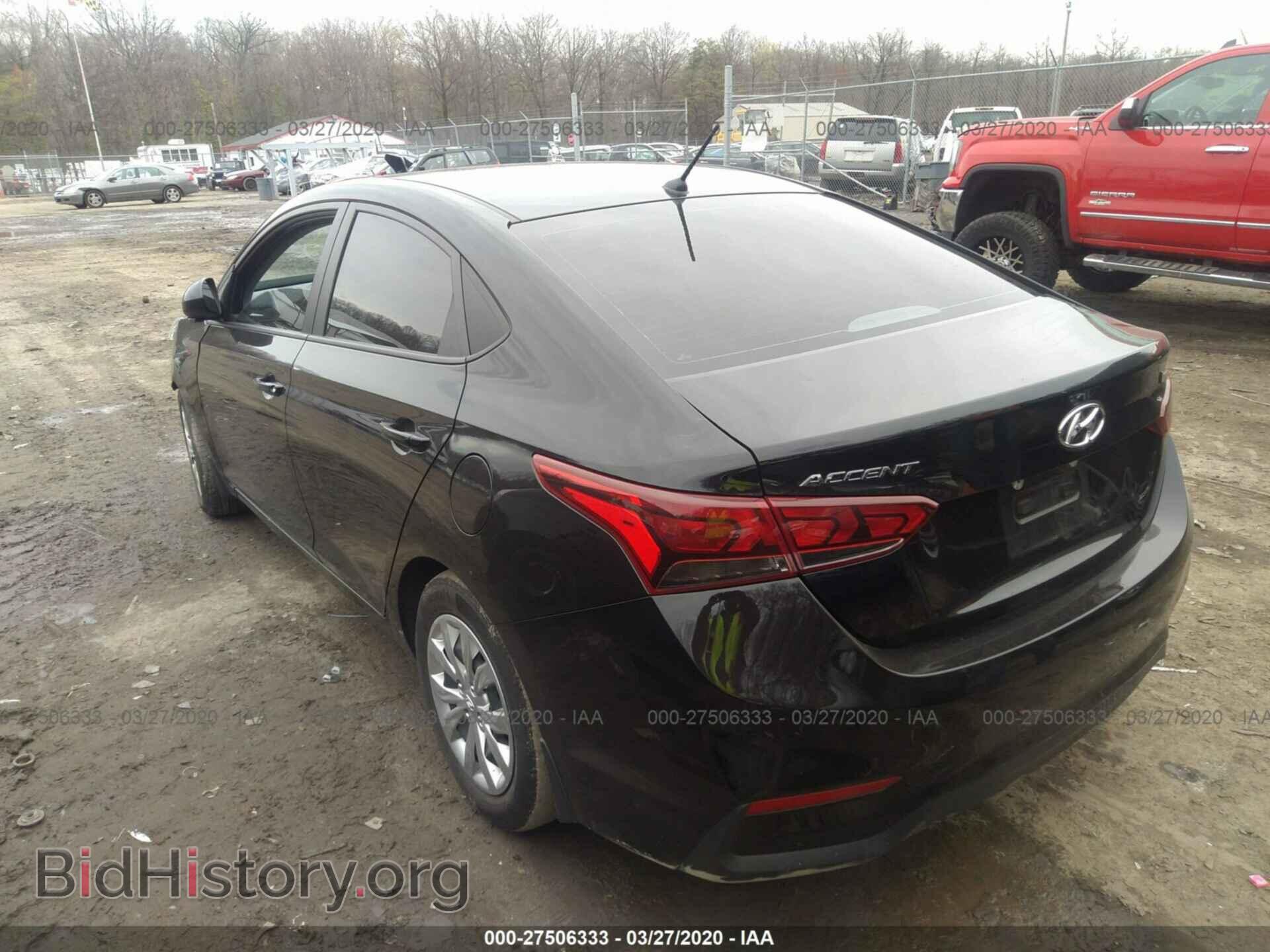 2019 HYUNDAI ACCENT - VIN: 3KPC24A33KE038663 - Фото 3
