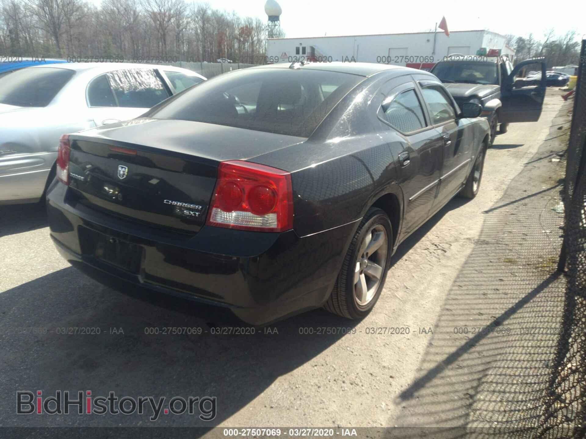2010 DODGE CHARGER - VIN: 2B3CA3CVXAH247656 - Photo 4