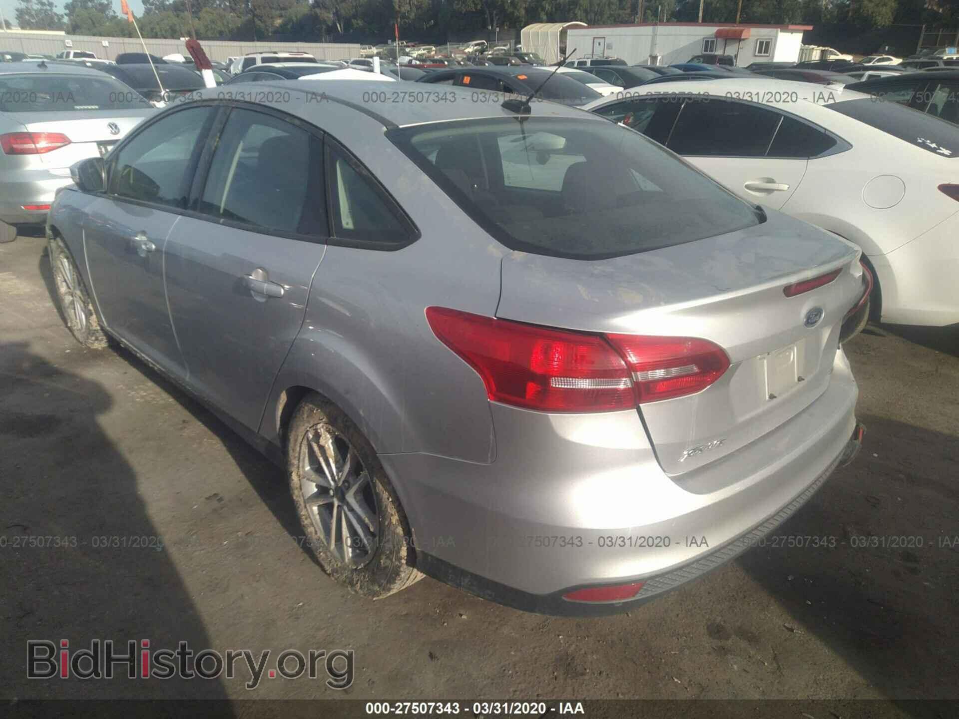 2017 FORD FOCUS - VIN: 1FADP3F27HL300173 - Фото 3