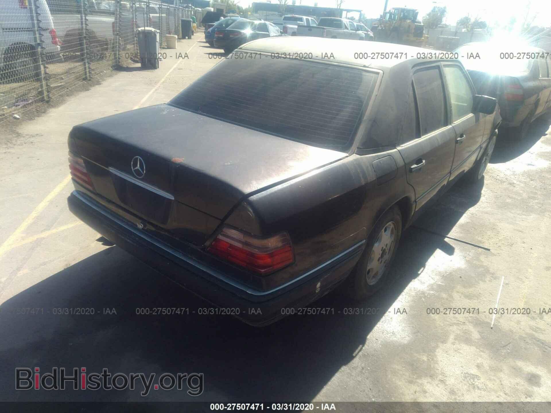 1994 MERCEDES-BENZ E - VIN: WDBEA32E4RC046129 - Фото 4