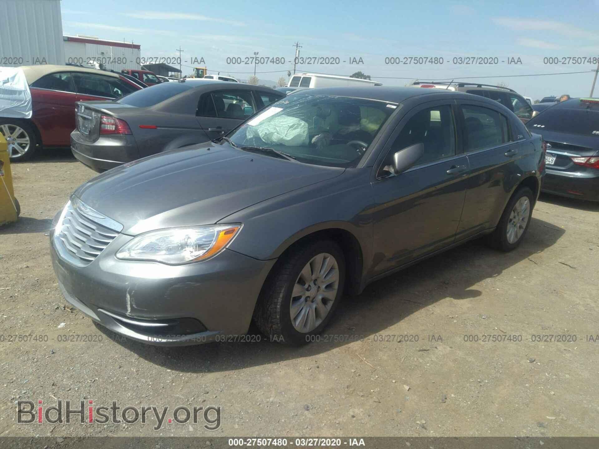 2012 CHRYSLER 200 - VIN: 1C3CCBAB5CN172925 - Photo 2