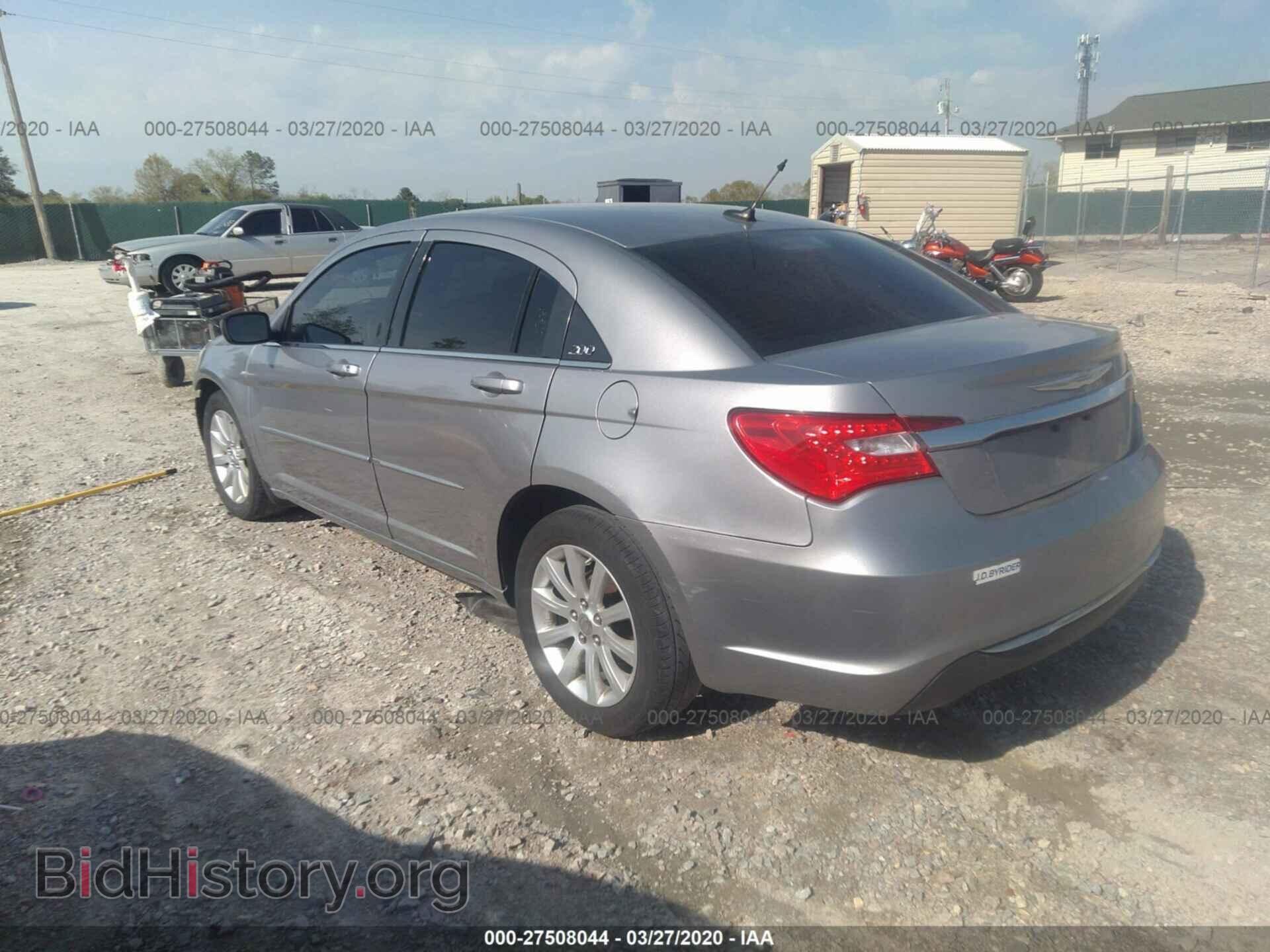 2013 CHRYSLER 200 - VIN: 1C3CCBBB1DN557883 - Photo 3