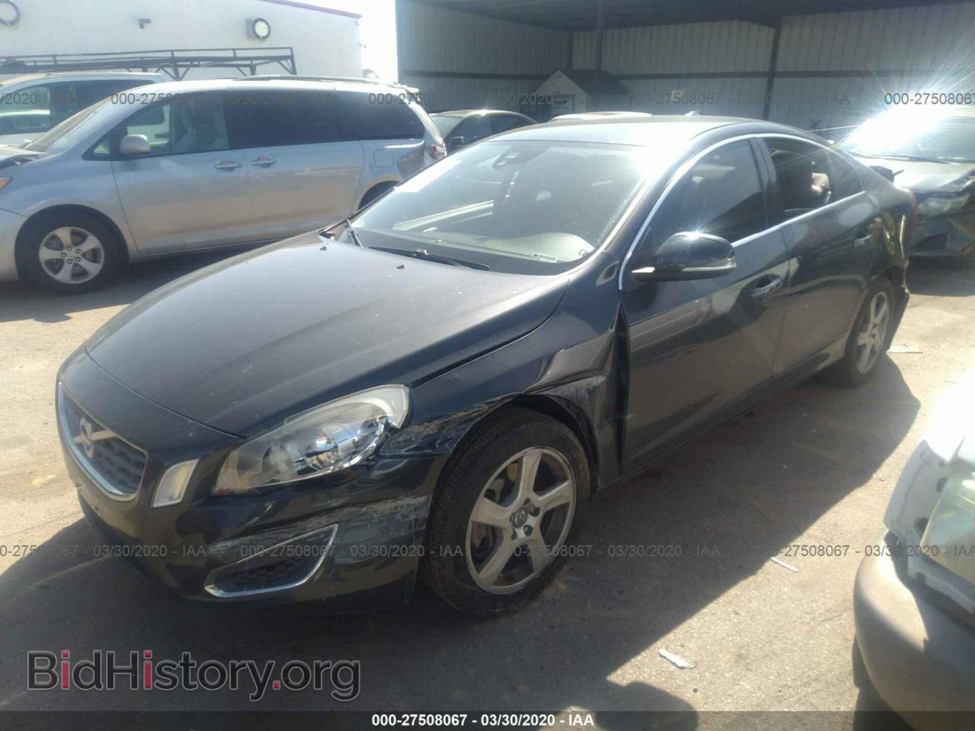 2012 VOLVO S60 - VIN: YV1622FS0C2033477 - Фото 2