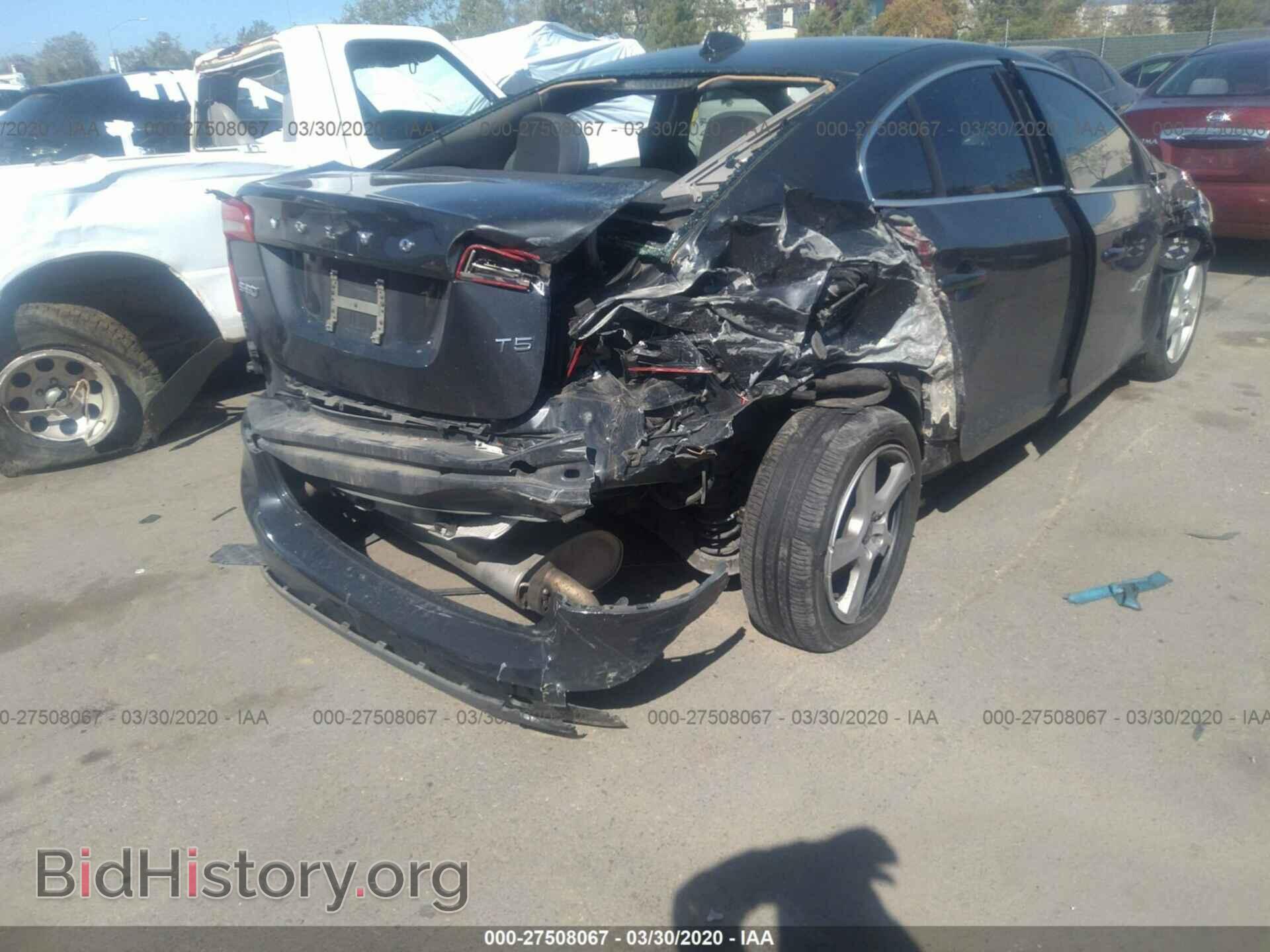 2012 VOLVO S60 - VIN: YV1622FS0C2033477 - Фото 6