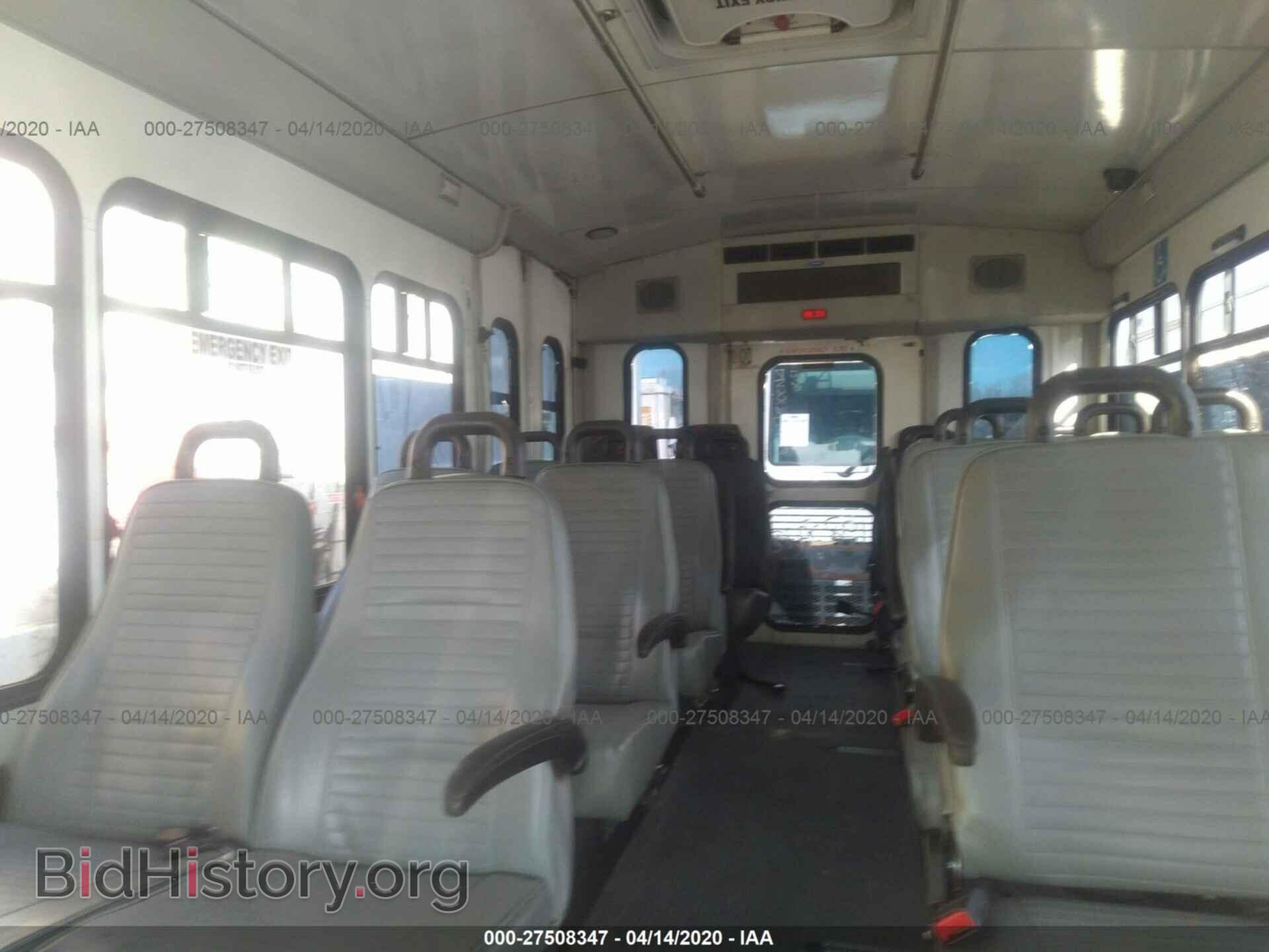 2010 FORD ECONOLINE - VIN: 1FDFE4FP7ADA05922 - Фото 5
