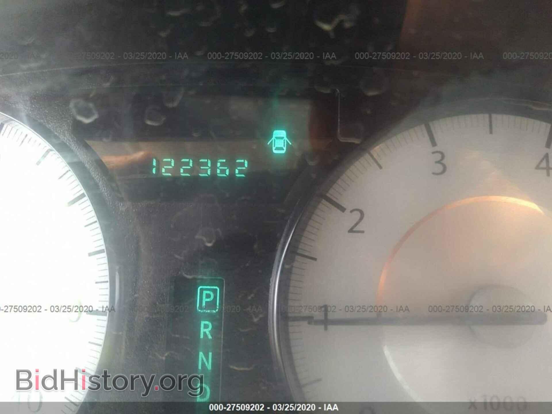 2010 CHRYSLER 300 - VIN: 2C3CA4CD4AH149741 - Фото 7