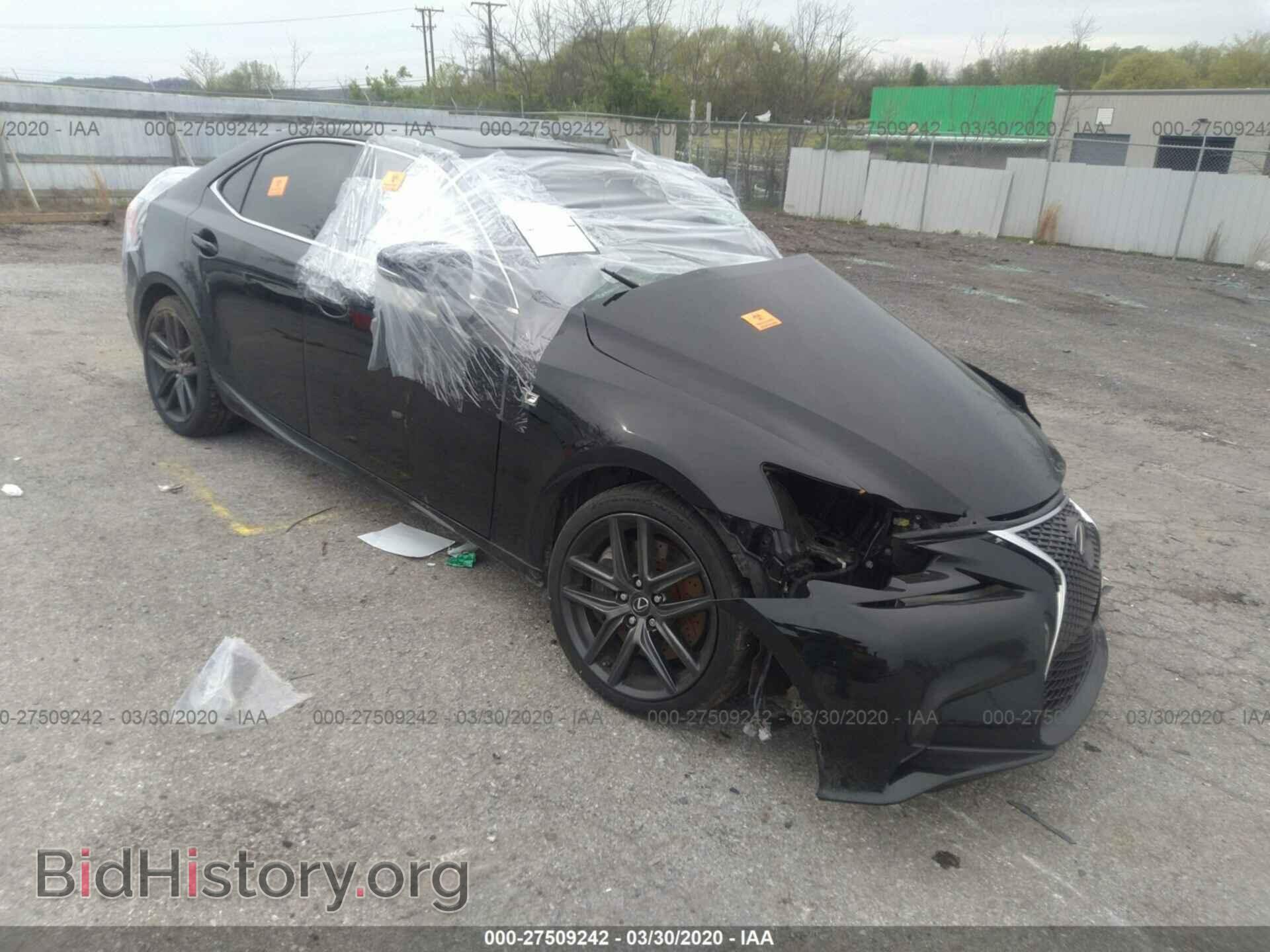 Photo JTHBE1D23F5022645 - LEXUS IS 2015
