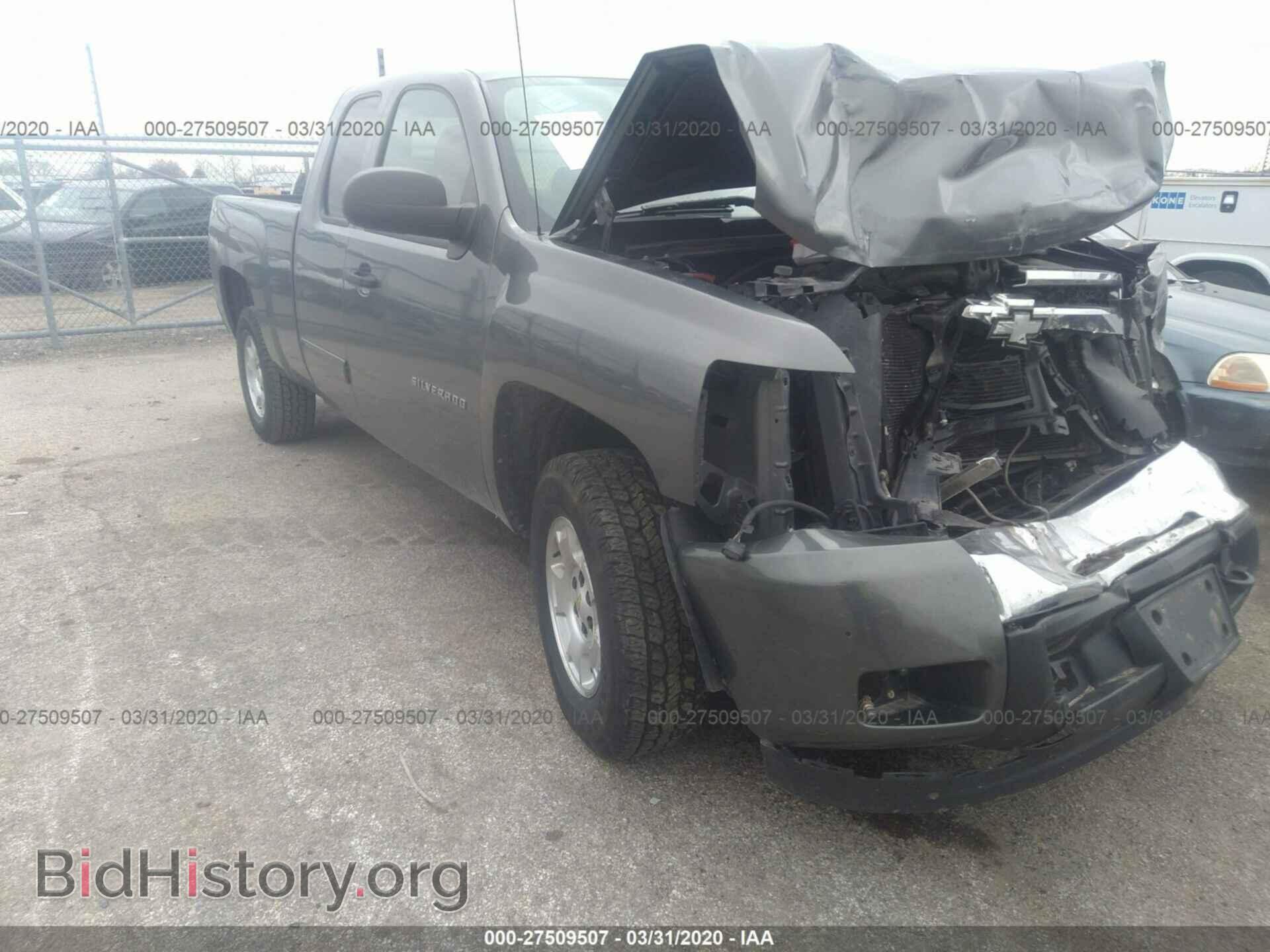 Фотография 1GCRKSE31BZ351840 - CHEVROLET SILVERADO 2011