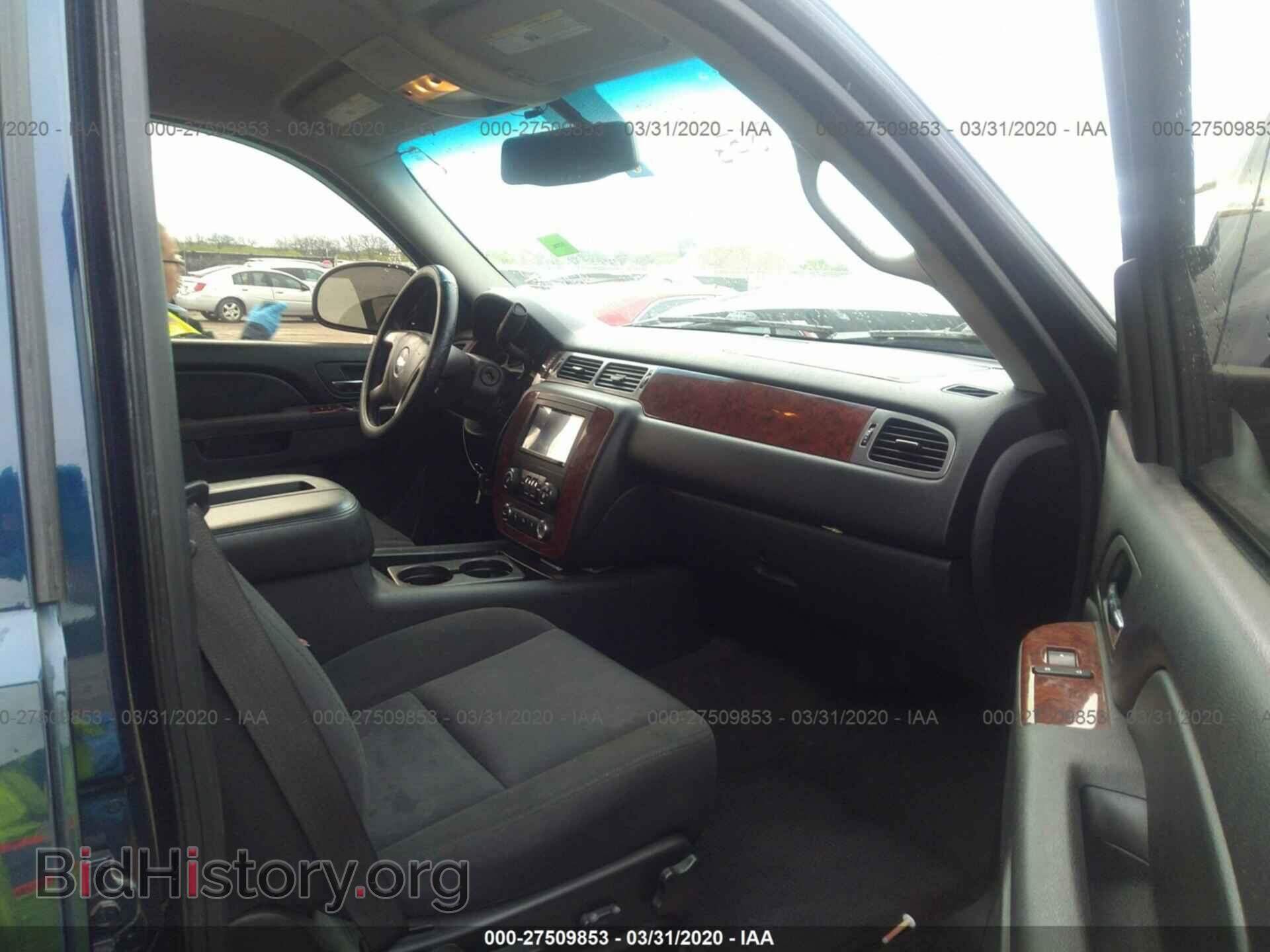 2011 CHEVROLET AVALANCHE - VIN: 3GNTKEE33BG304419 - Фото 5