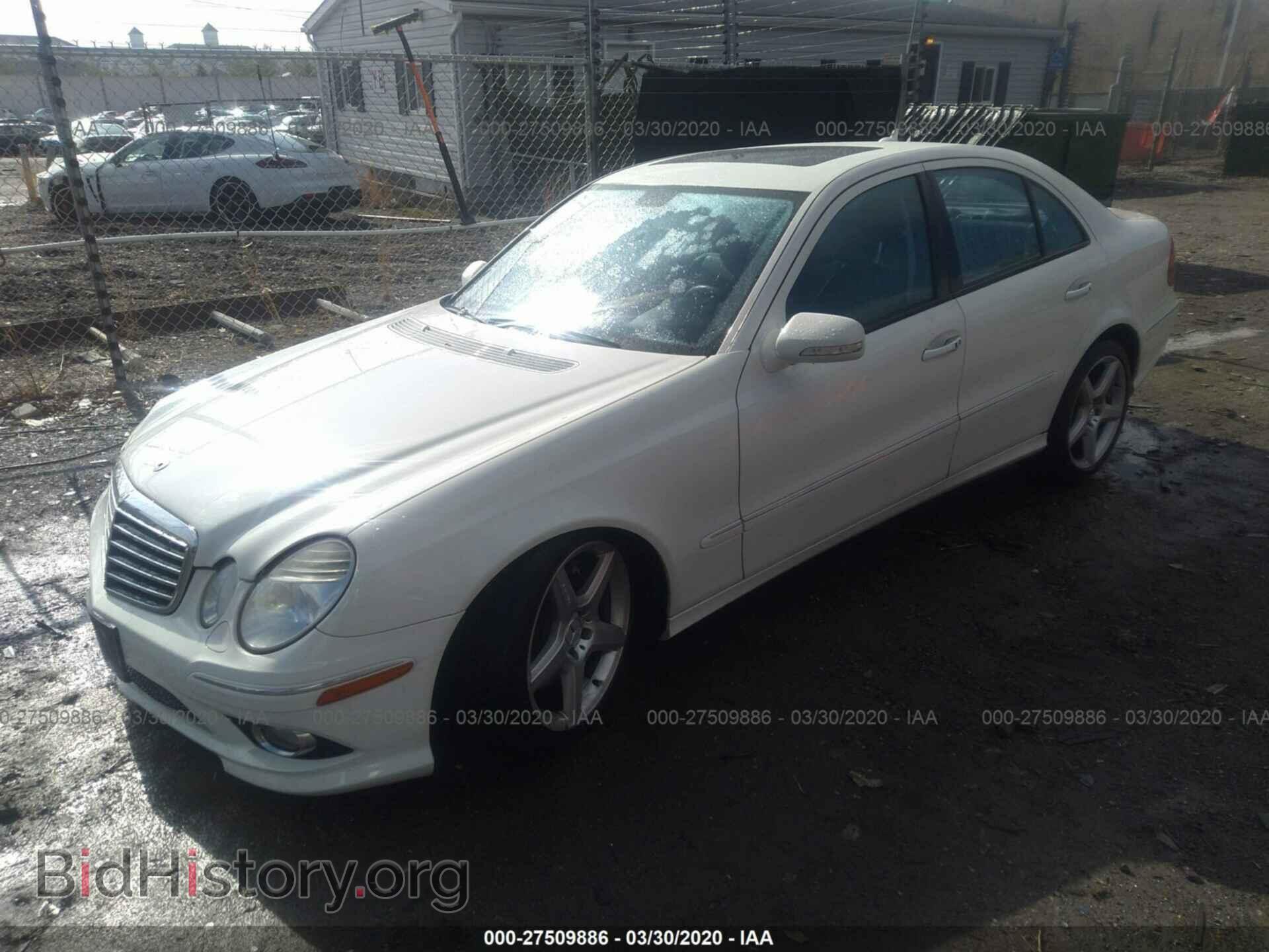 2009 MERCEDES-BENZ E-CLASS - VIN: WDBUF87X09B380006 - Фото 2