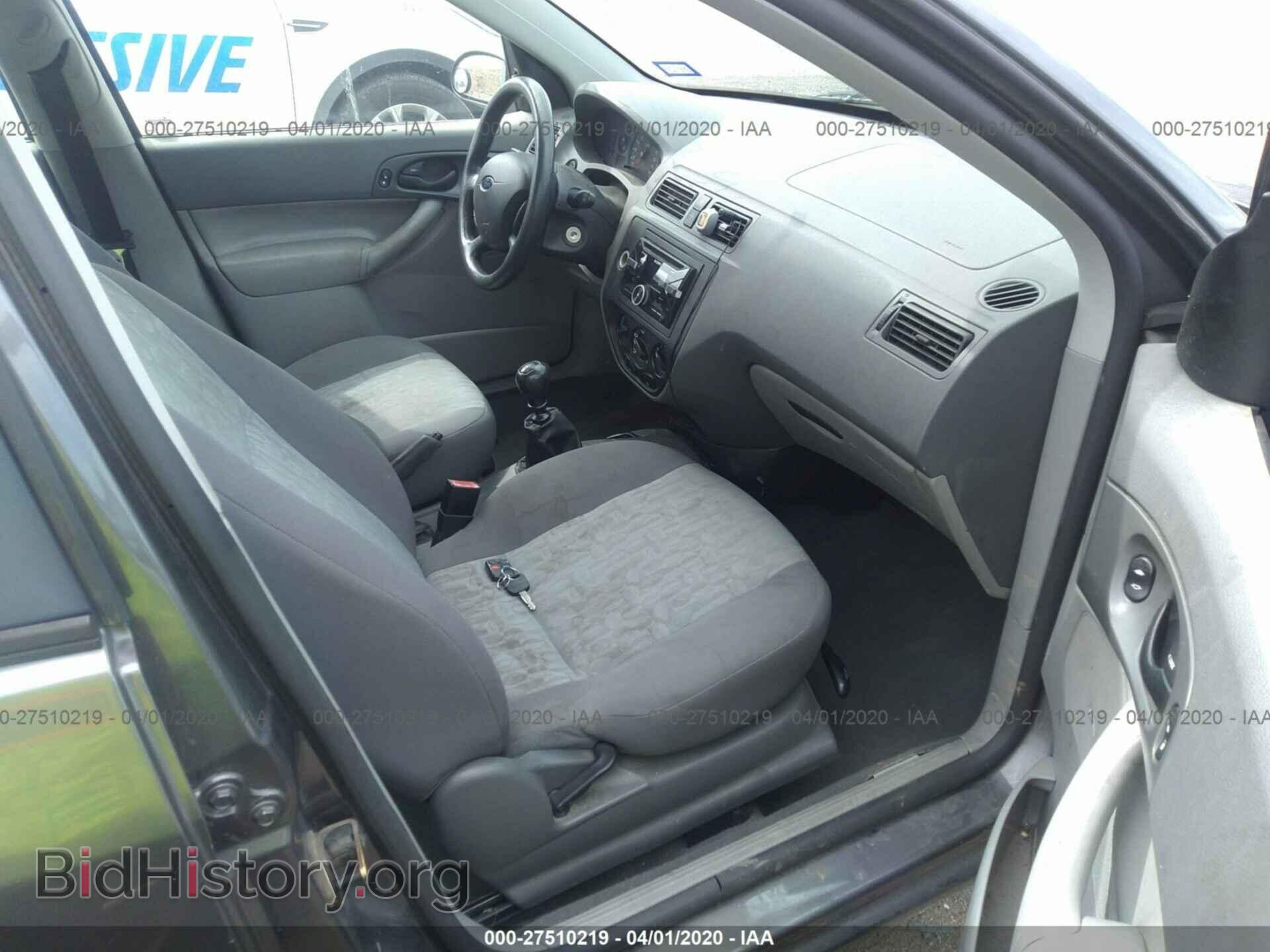 2005 FORD FOCUS - VIN: 1FAFP36N45W111428 - Фото 5