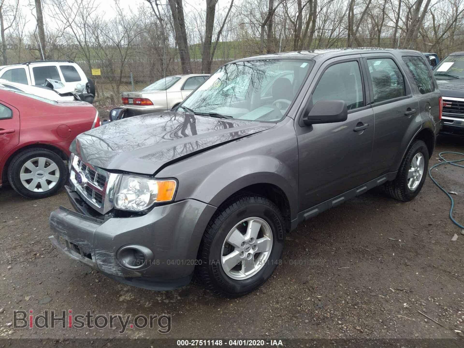 2011 FORD ESCAPE - VIN: 1FMCU0C72BKC09785 - Photo 2