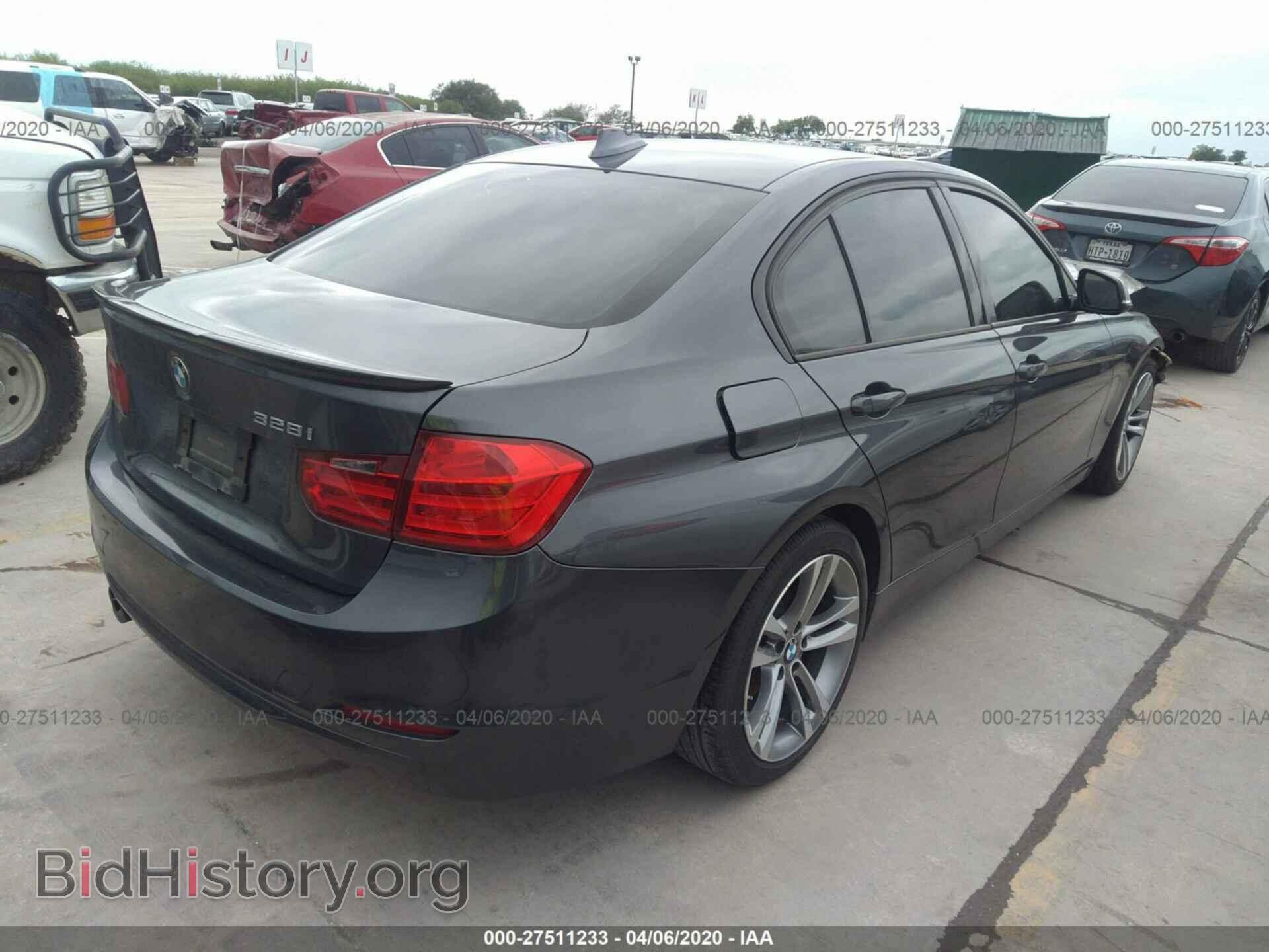 2012 BMW 328 - VIN: WBA3A5C56CF257273 - Фото 4