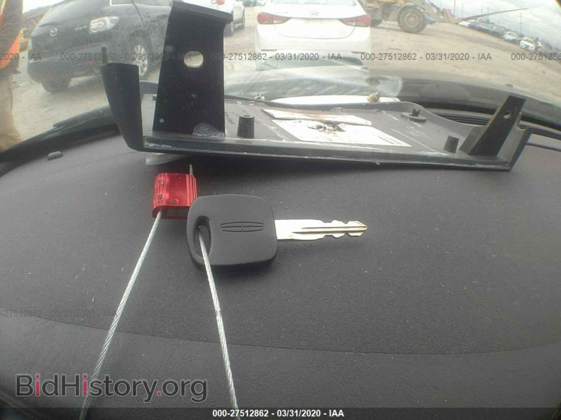 2001 LINCOLN CONTINENTAL - VIN: 1LNHM97V21Y678468 - Фото 11