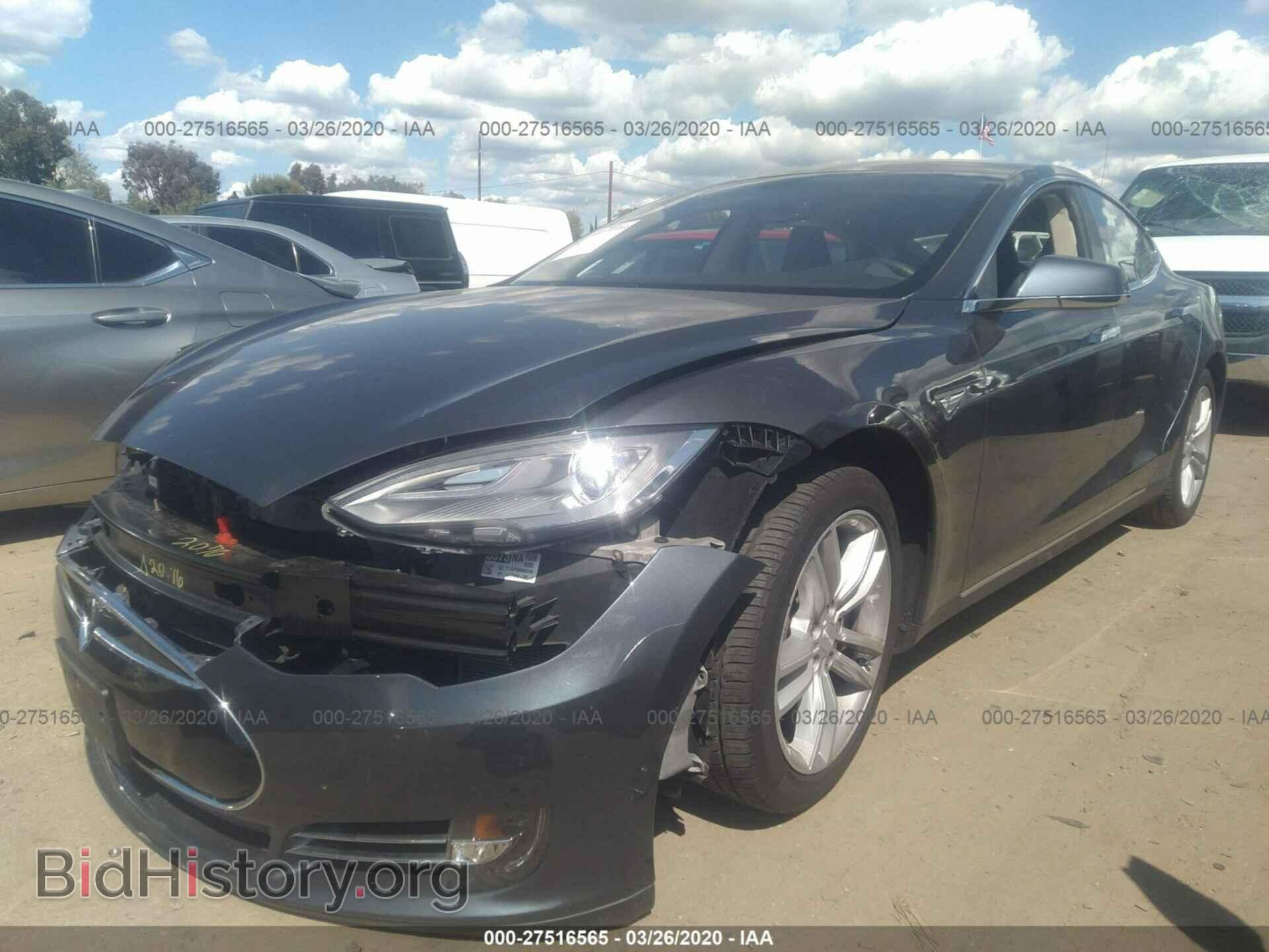 2014 TESLA MODEL S - VIN: 5YJSA1H1XEFP51446 - Фото 2