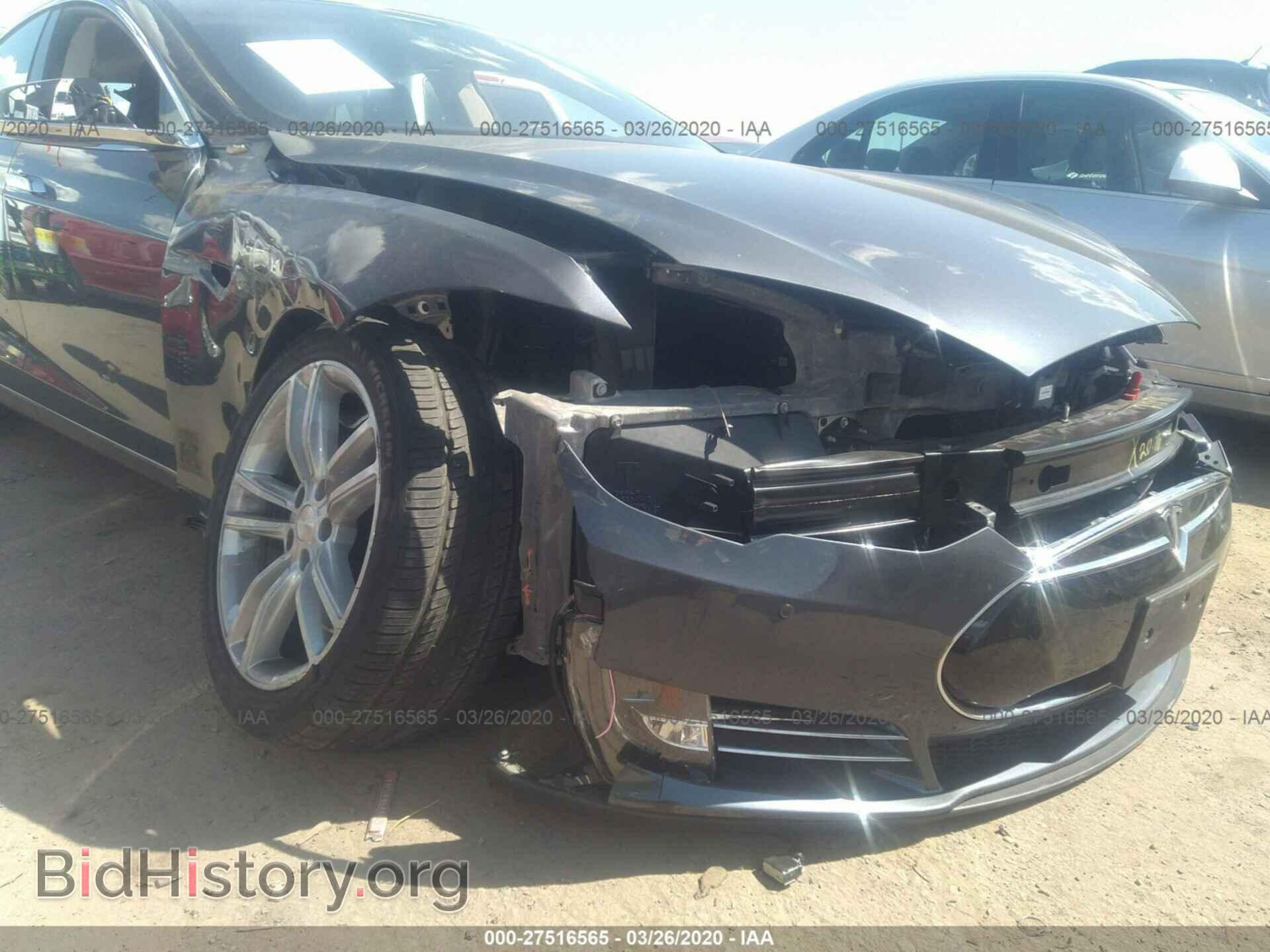 2014 TESLA MODEL S - VIN: 5YJSA1H1XEFP51446 - Фото 6
