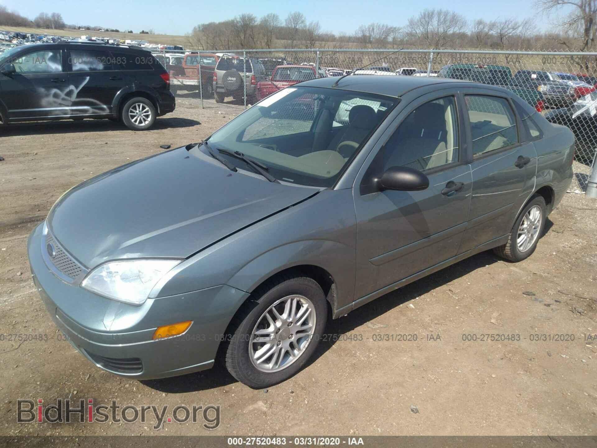 2005 FORD FOCUS - VIN: 1FAFP34N25W247429 - Фото 2