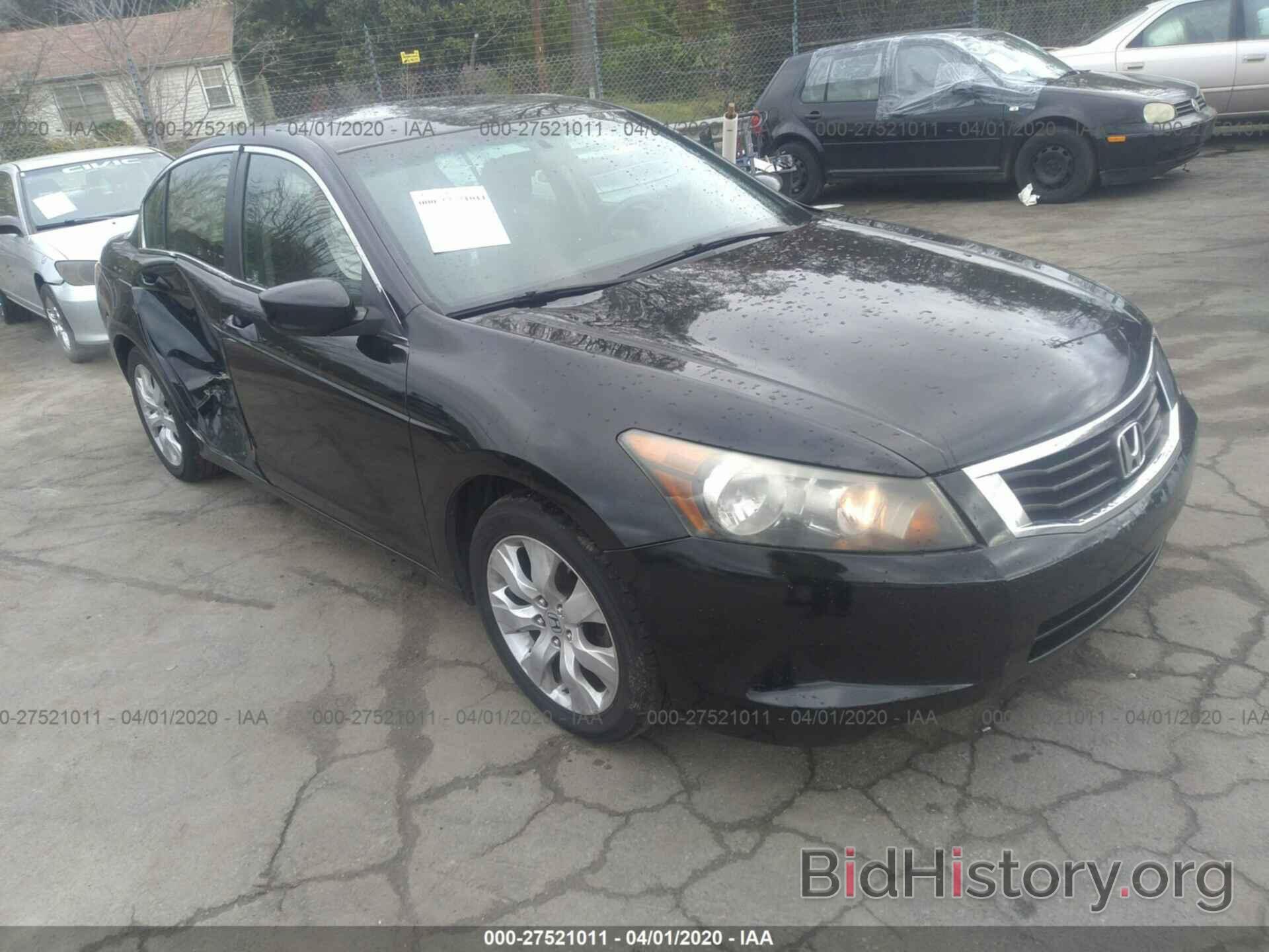 Photo 1HGCP2F7XAA181940 - HONDA ACCORD SDN 2010