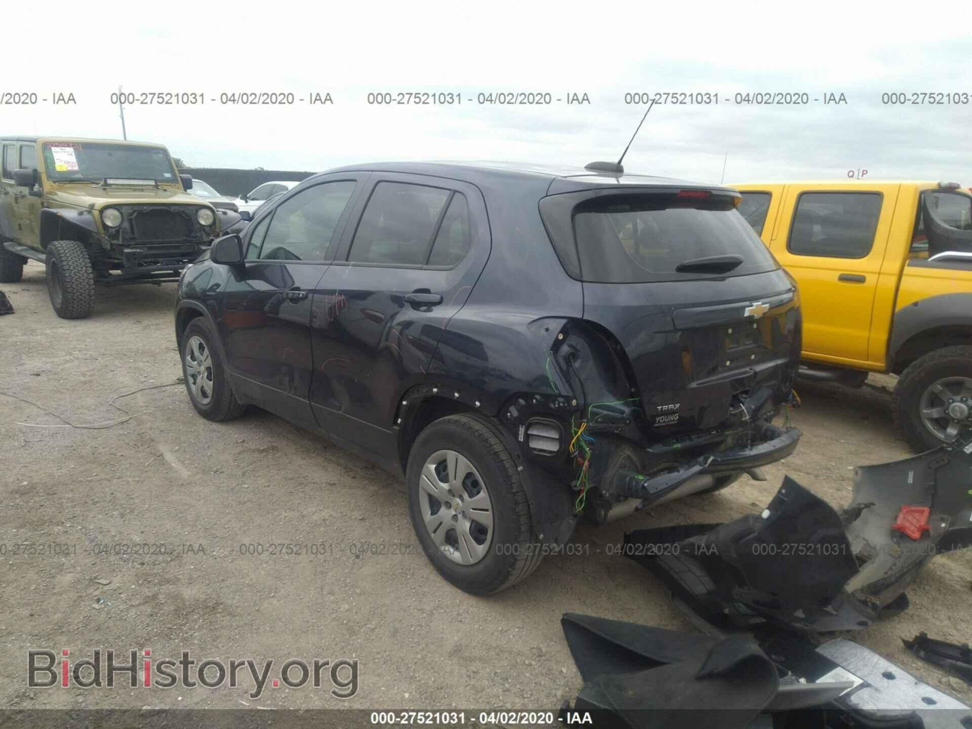 2019 CHEVROLET TRAX - VIN: 3GNCJKSB3KL142506 - Фото 3